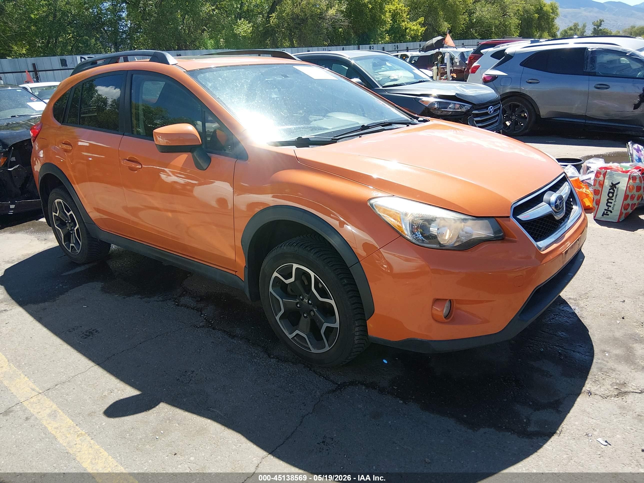 2015 Subaru XV Crosstrek VIN JF2GPADC2F8232499 IAAI salvage auction — Side, Salvage (Utah), sold $1,800 on 2026-07-09 (photo 1)