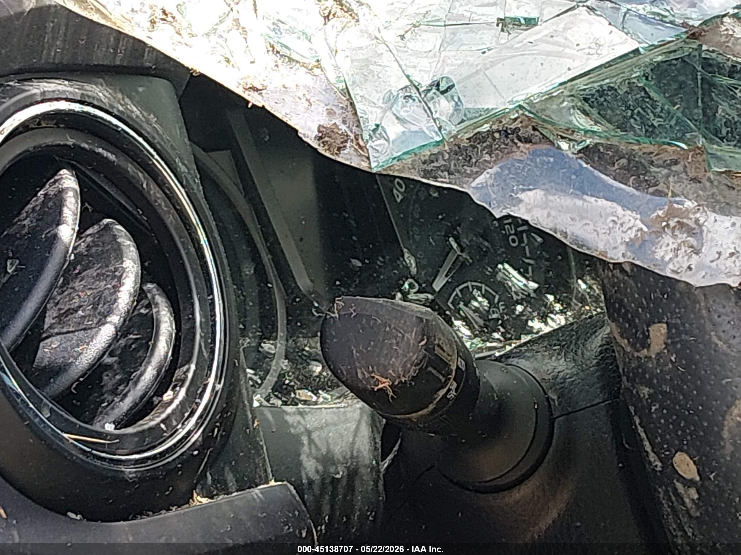 2021 Toyota Tacoma VIN 5TFAZ5CN3MX115638 IAAI salvage auction — Rollover, Salvage (Louisiana), sold $7,800 on 2026-09-08 (photo 7)