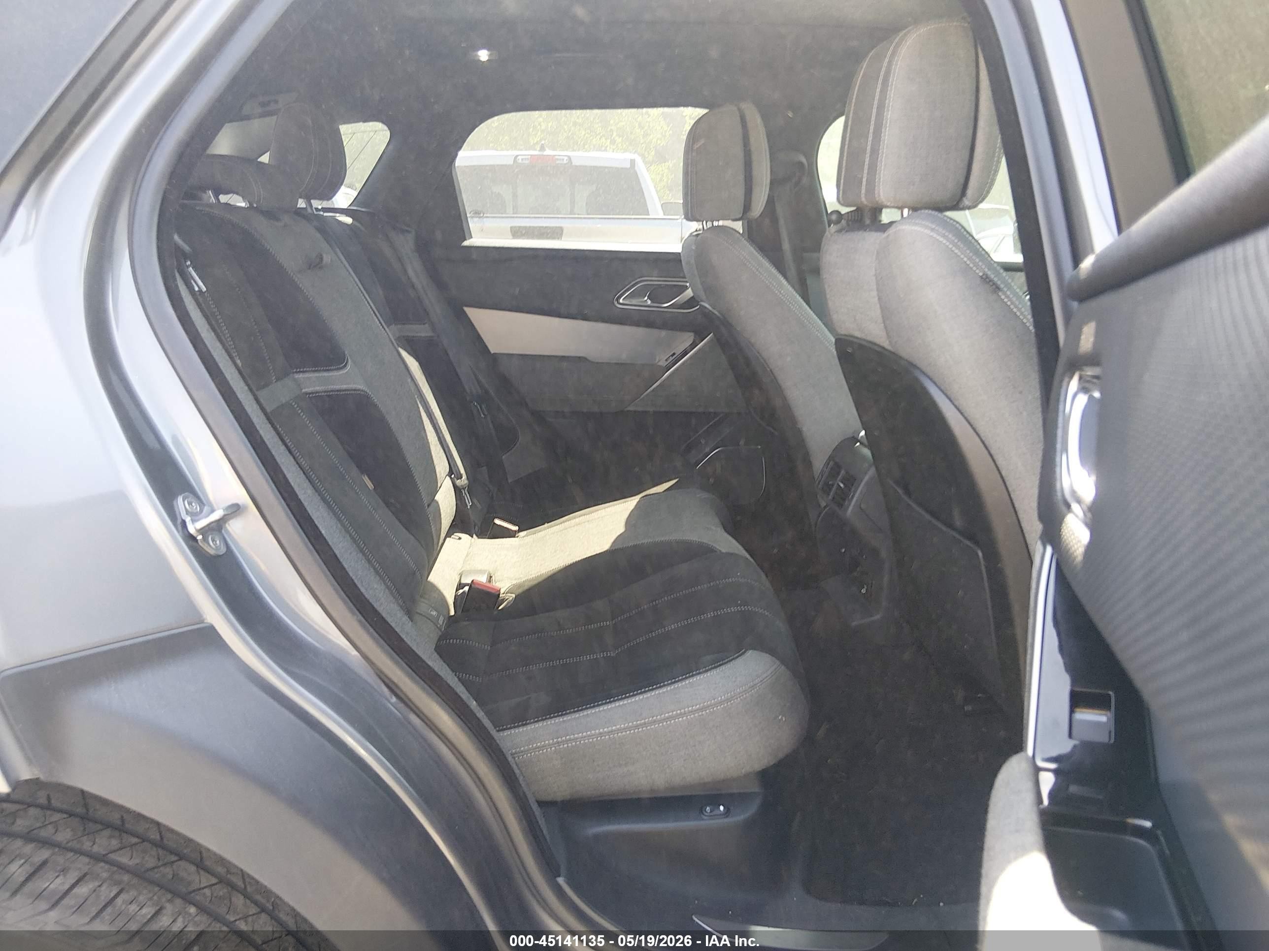 2018 Land Rover Range Rover Velar VIN SALYL2RX4JA767036 IAAI salvage auction — Front End, Salvage (Massachusetts), sold $6,750 on 2026-09-09 (photo 8)