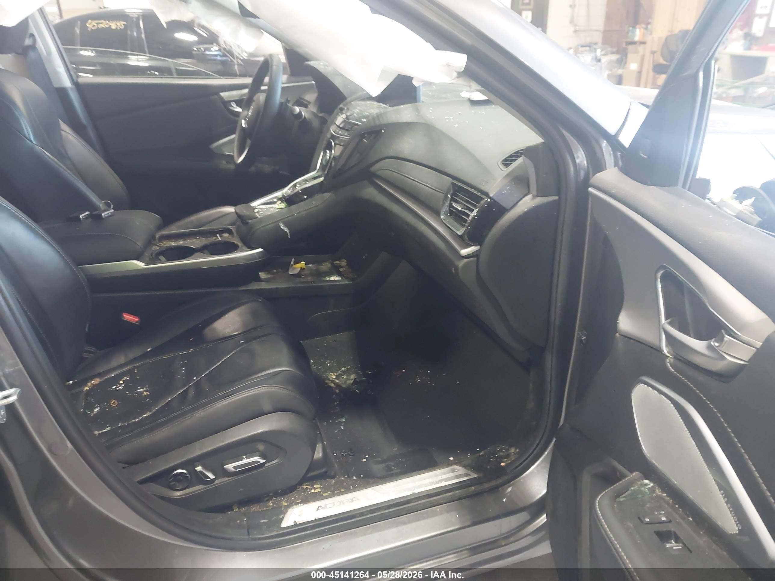 2025 Acura Rdx VIN 5J8TC2H50SL029663 IAAI salvage auction — Rollover, Mv-907A (New York), sold $4,450 on 2026-09-09 (photo 5)