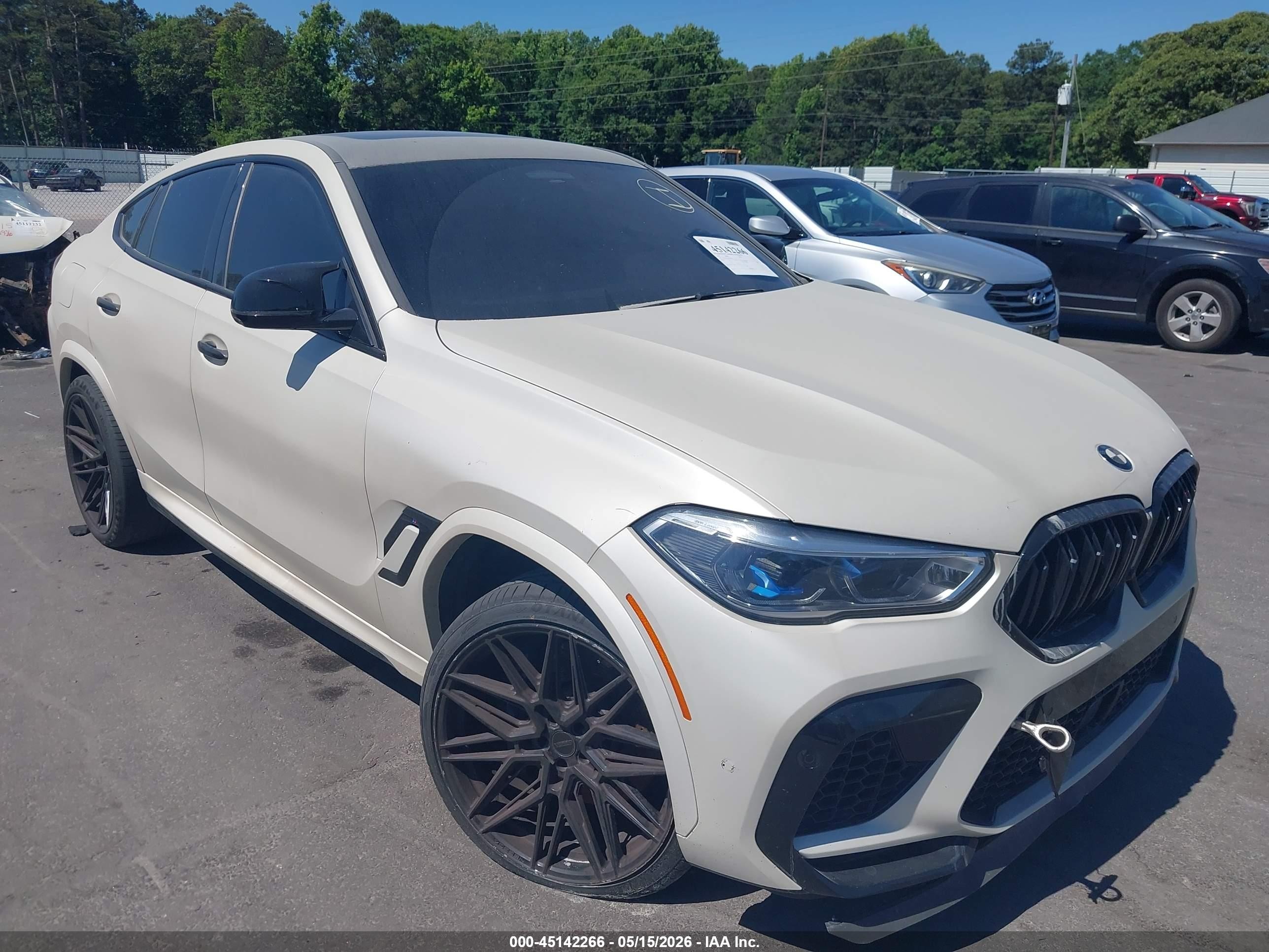 2021 BMW X6 VIN 5YMCY0C07M9F89304 — IAAI salvage auction photo