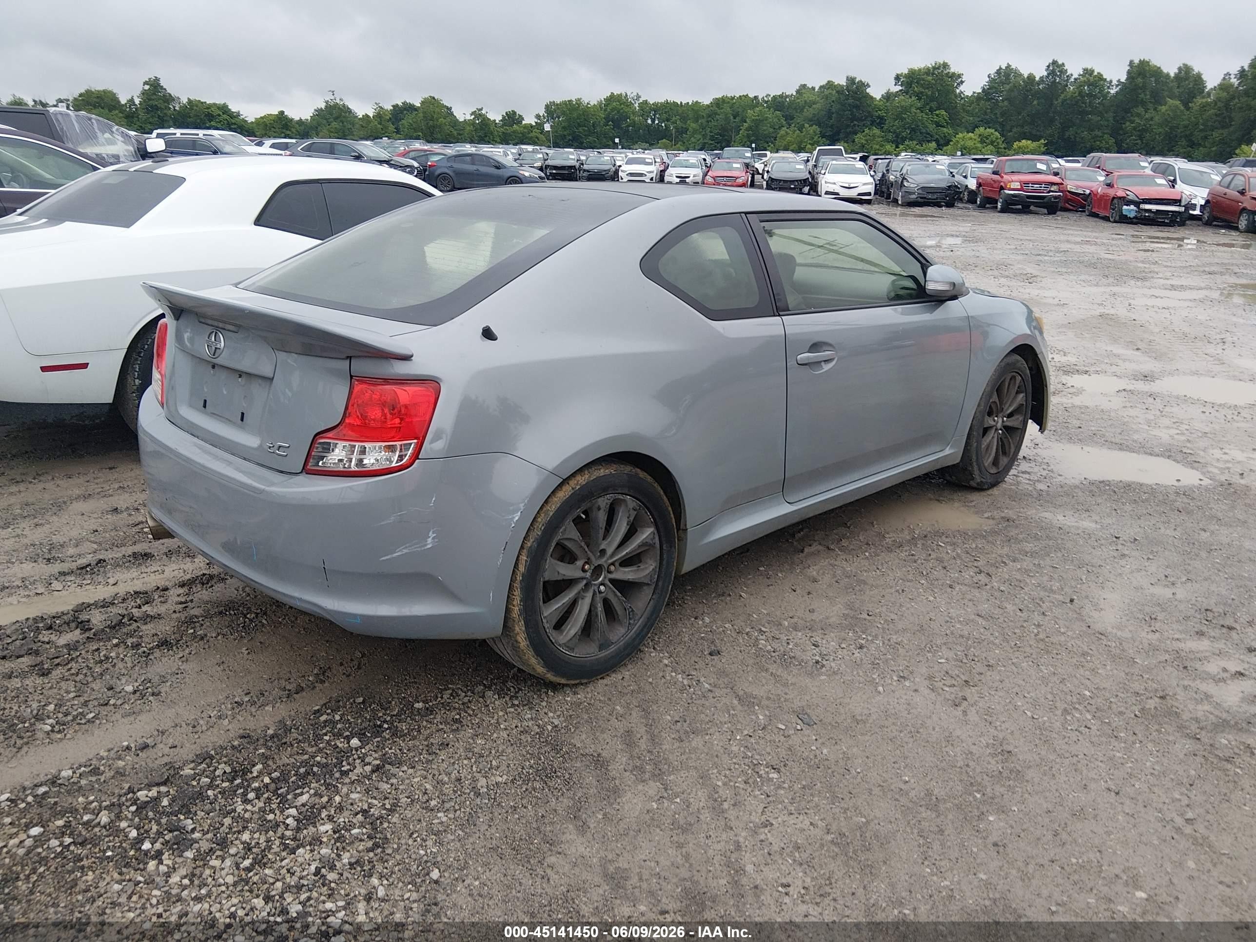 2013 Scion tC VIN JTKJF5C71D3057118 IAAI salvage auction — Unknown, Bill Of Sale (Kentucky), sold $500 on 2026-10-09 (photo 4)