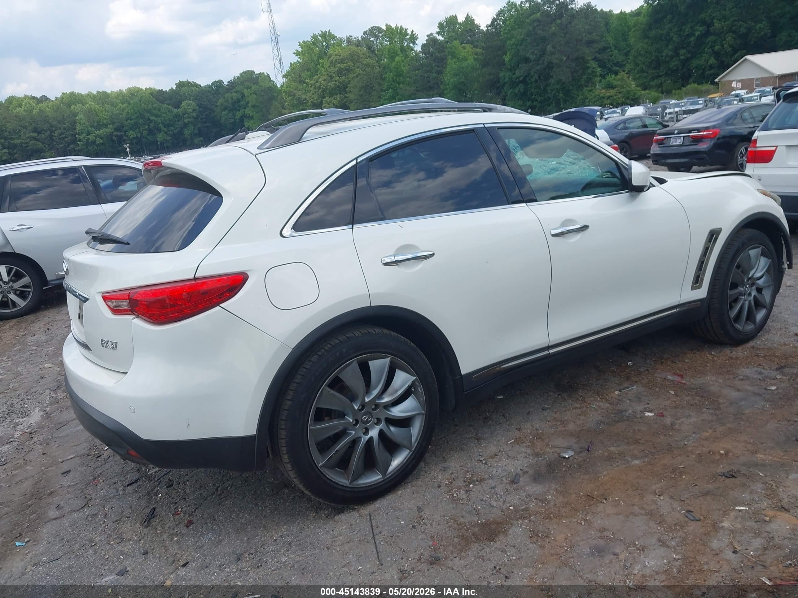 2013 Infiniti FX37 VIN JN8CS1MW2DM173128 IAAI salvage auction — Front End, Salvage (Georgia), sold $1,200 on 2026-09-23 (photo 4)