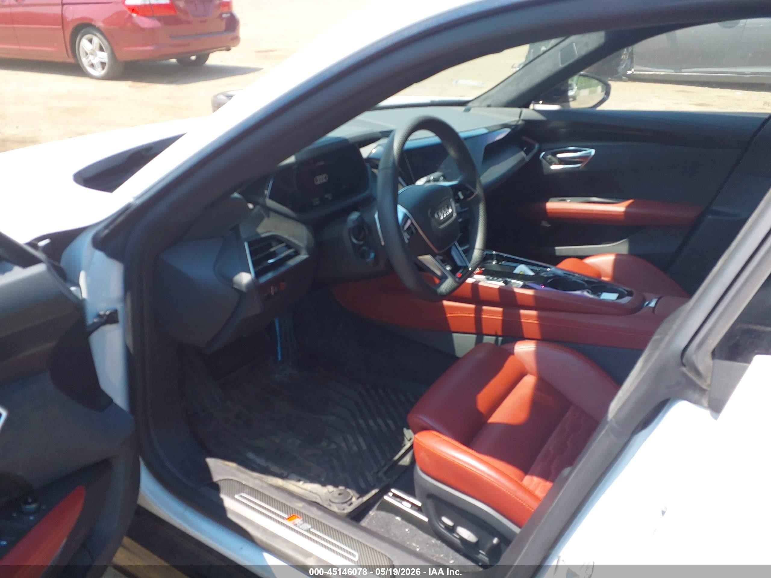 2024 Audi Rs e-tron gt VIN WAUBHBFWXR7900513 IAAI salvage auction — Unknown, Salvage (New Jersey), sold $30,250 on 2026-08-06 (photo 5)