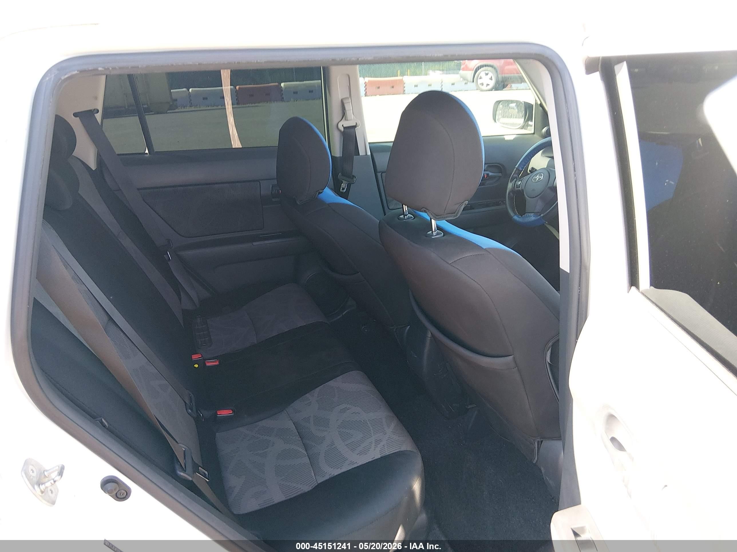 2015 Scion xB VIN JTLZE4FE5FJ069633 IAAI salvage auction — Unknown, Clear (Hawaii), sold $1,150 on 2026-09-12 (photo 8)