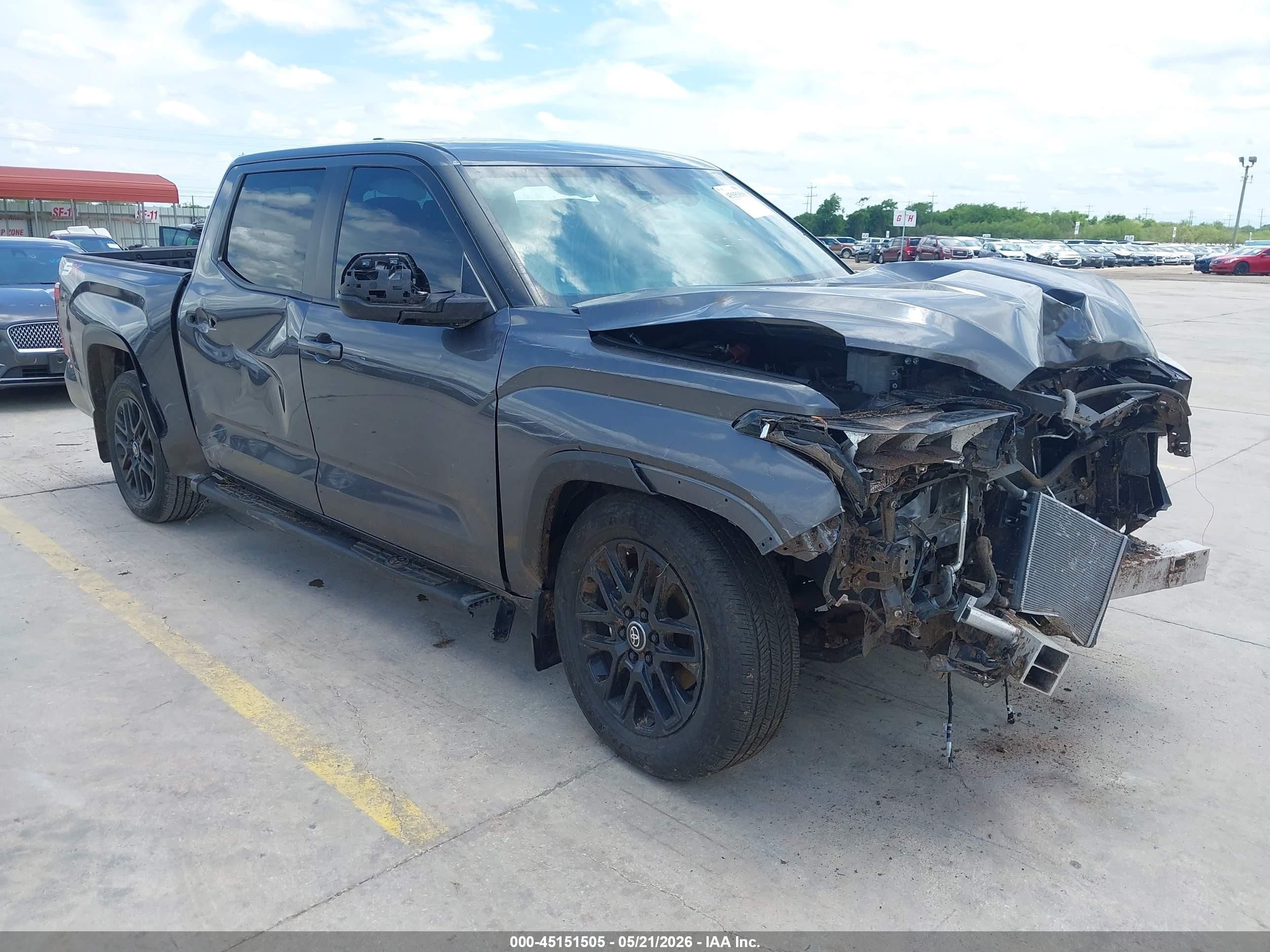 2026 Toyota Tundra VIN 5TFLA5AB7TX052759 — IAAI salvage auction photo