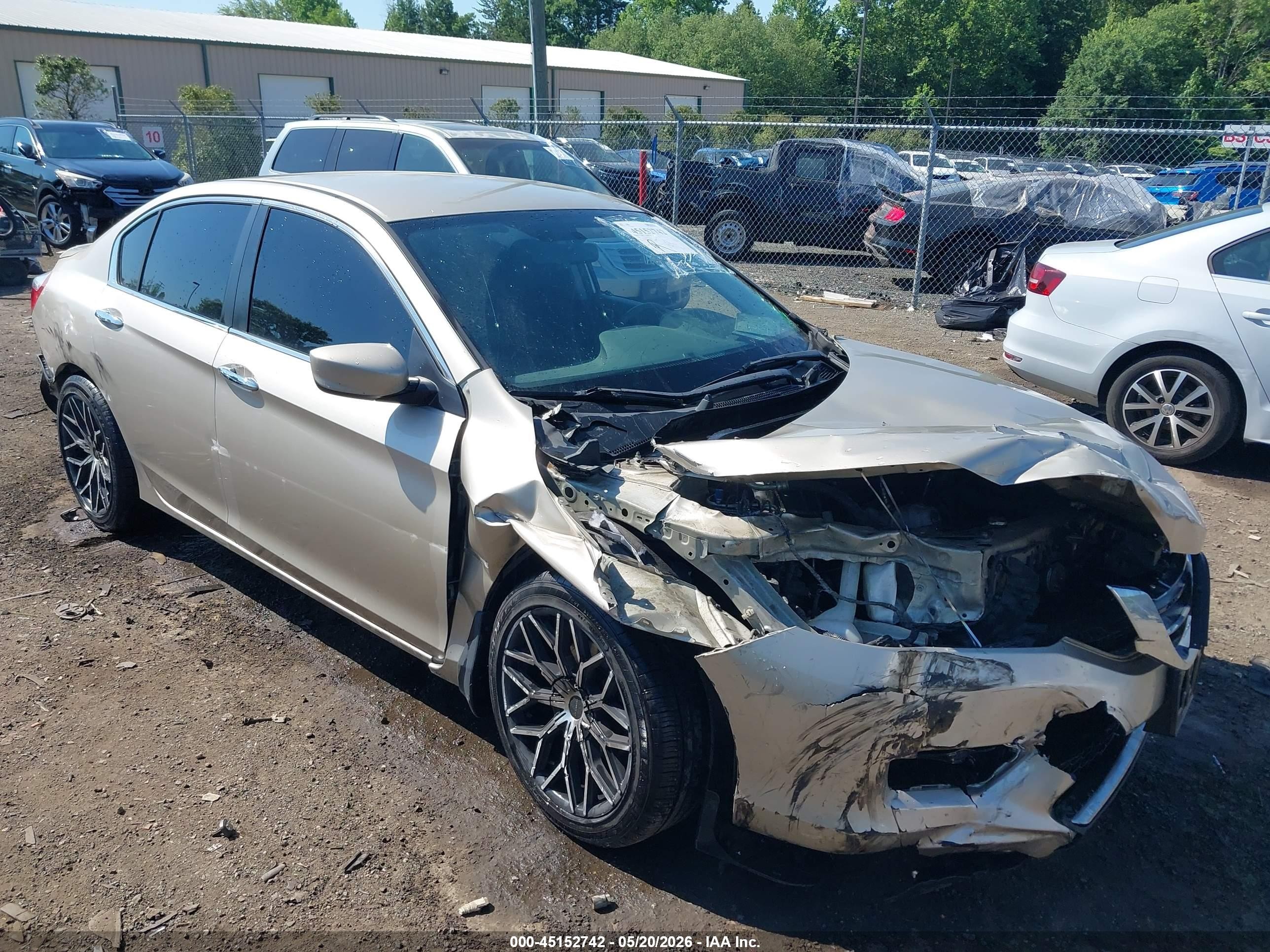 2015 Honda Accord VIN 1HGCR2F50FA170204 IAAI salvage auction — Front End, Clear (Virginia), sold $1,025 on 2026-07-12 (photo 6)