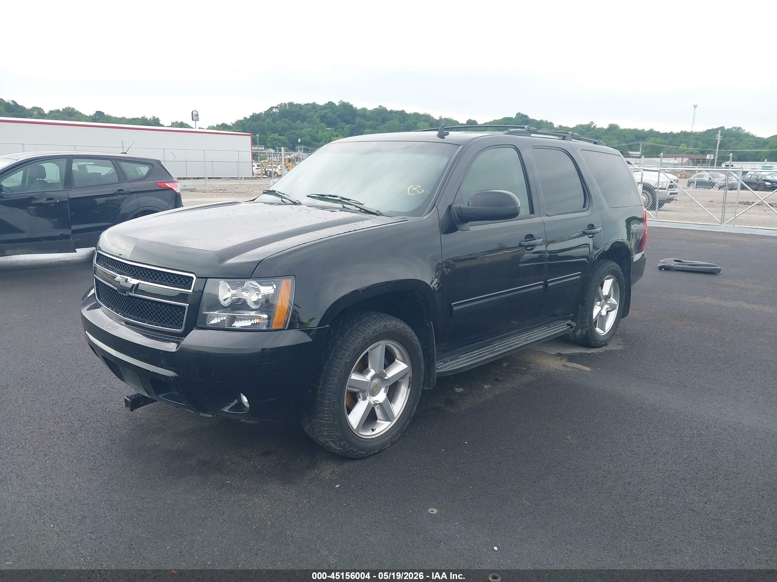2013 Chevrolet Tahoe VIN 1GNSCAE06DR280949 IAAI salvage auction — Front End, Salvage (Illinois), sold $1,150 on 2026-07-11 (photo 2)