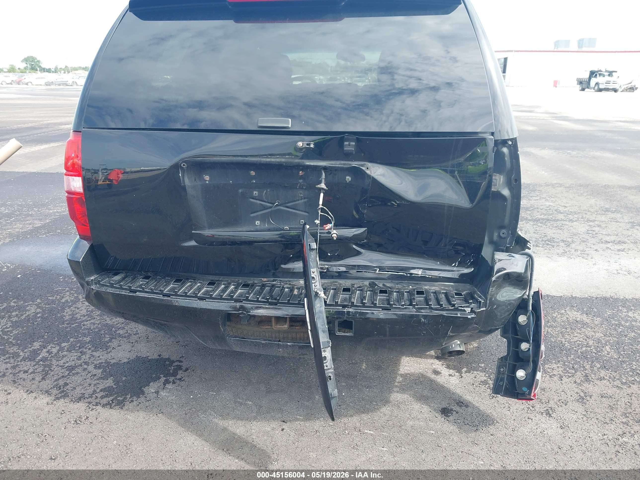 2013 Chevrolet Tahoe VIN 1GNSCAE06DR280949 IAAI salvage auction — Front End, Salvage (Illinois), sold $1,150 on 2026-07-11 (photo 6)