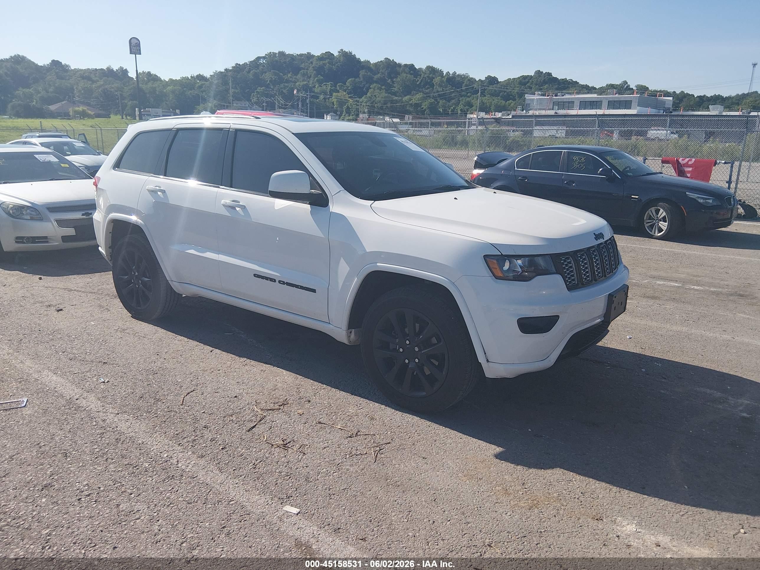 2019 Jeep Grand Cherokee VIN 1C4RJFAG6KC794555 — IAAI salvage auction photo