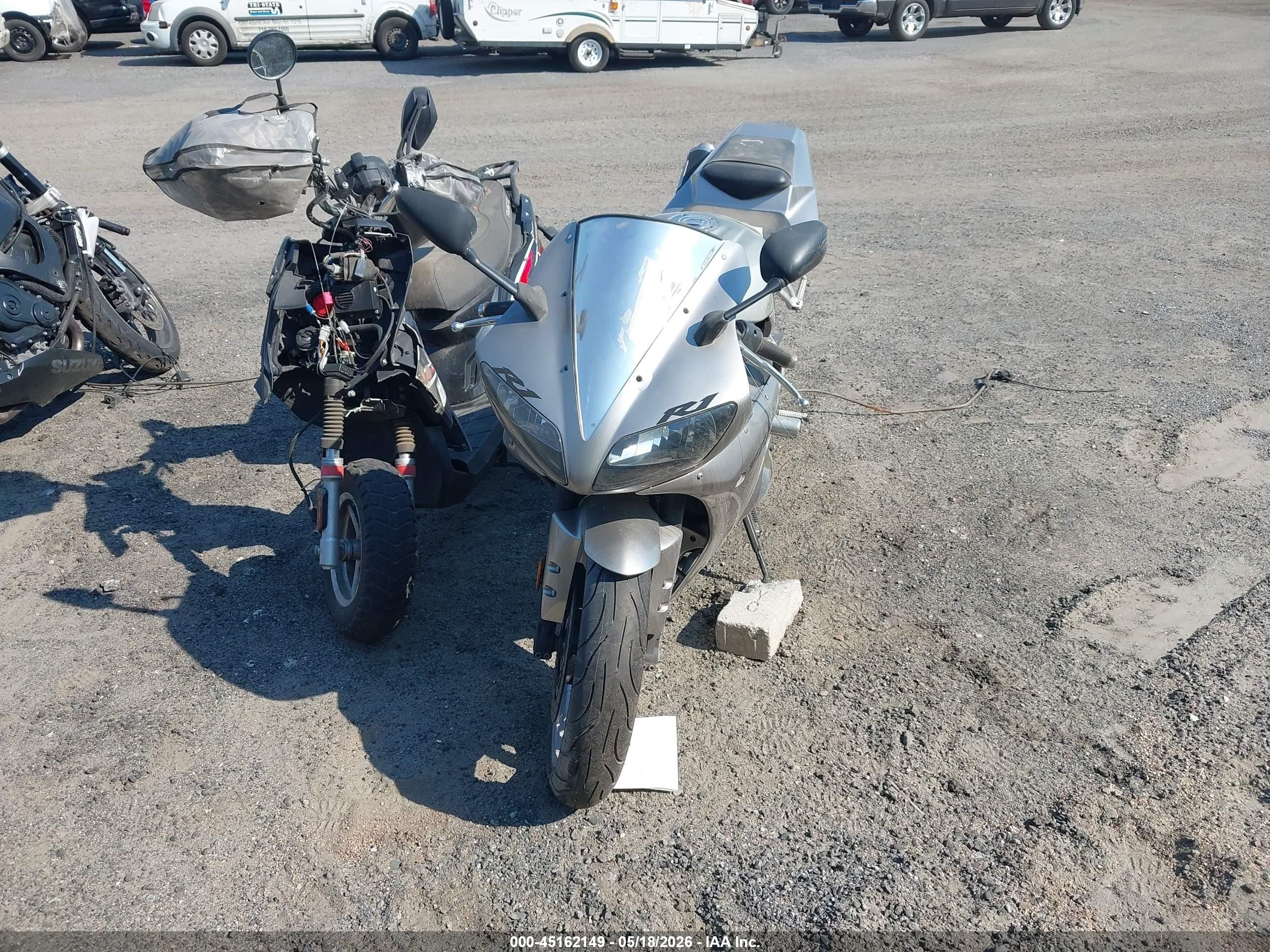 2002 Yamaha YZFR1 VIN JYARN10E52A005665 IAAI salvage auction — Front End, Salvage (Idaho), sold $625 on 2026-06-23 (photo 5)