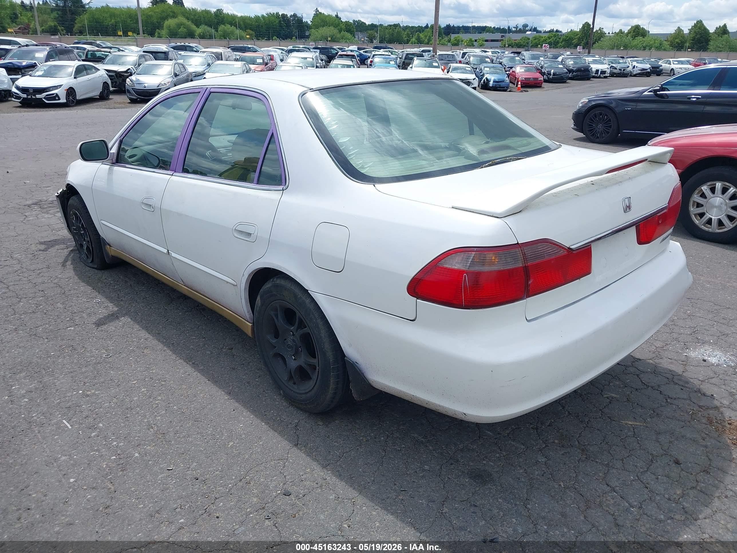 1999 Honda Accord VIN JHMCG5656XC040292 IAAI salvage auction — Front End, Salvage (Oregon), sold $100 on 2026-07-09 (photo 3)