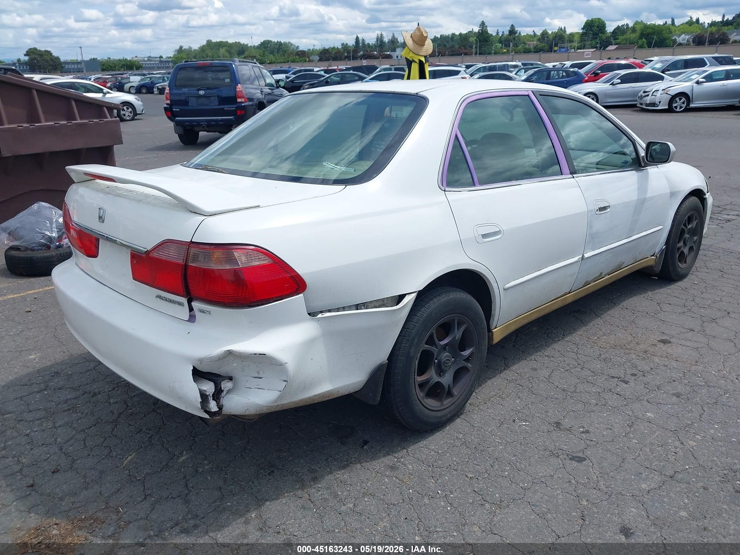 1999 Honda Accord VIN JHMCG5656XC040292 IAAI salvage auction — Front End, Salvage (Oregon), sold $100 on 2026-07-09 (photo 4)