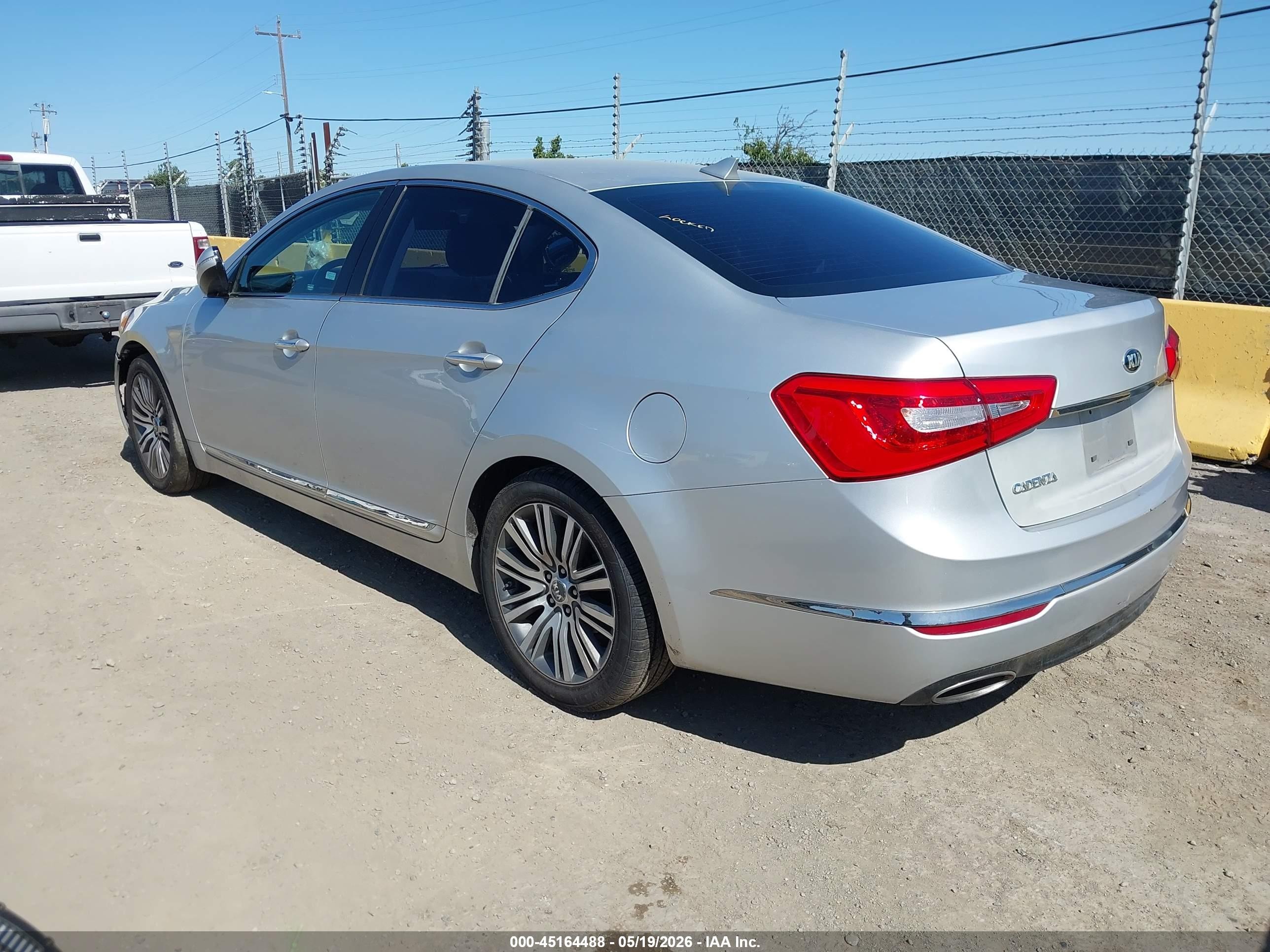 2016 Kia Cadenza VIN KNALN4D77G5215429 IAAI salvage auction — Front End, Salvage (California), sold $1,000 on 2026-07-09 (photo 3)