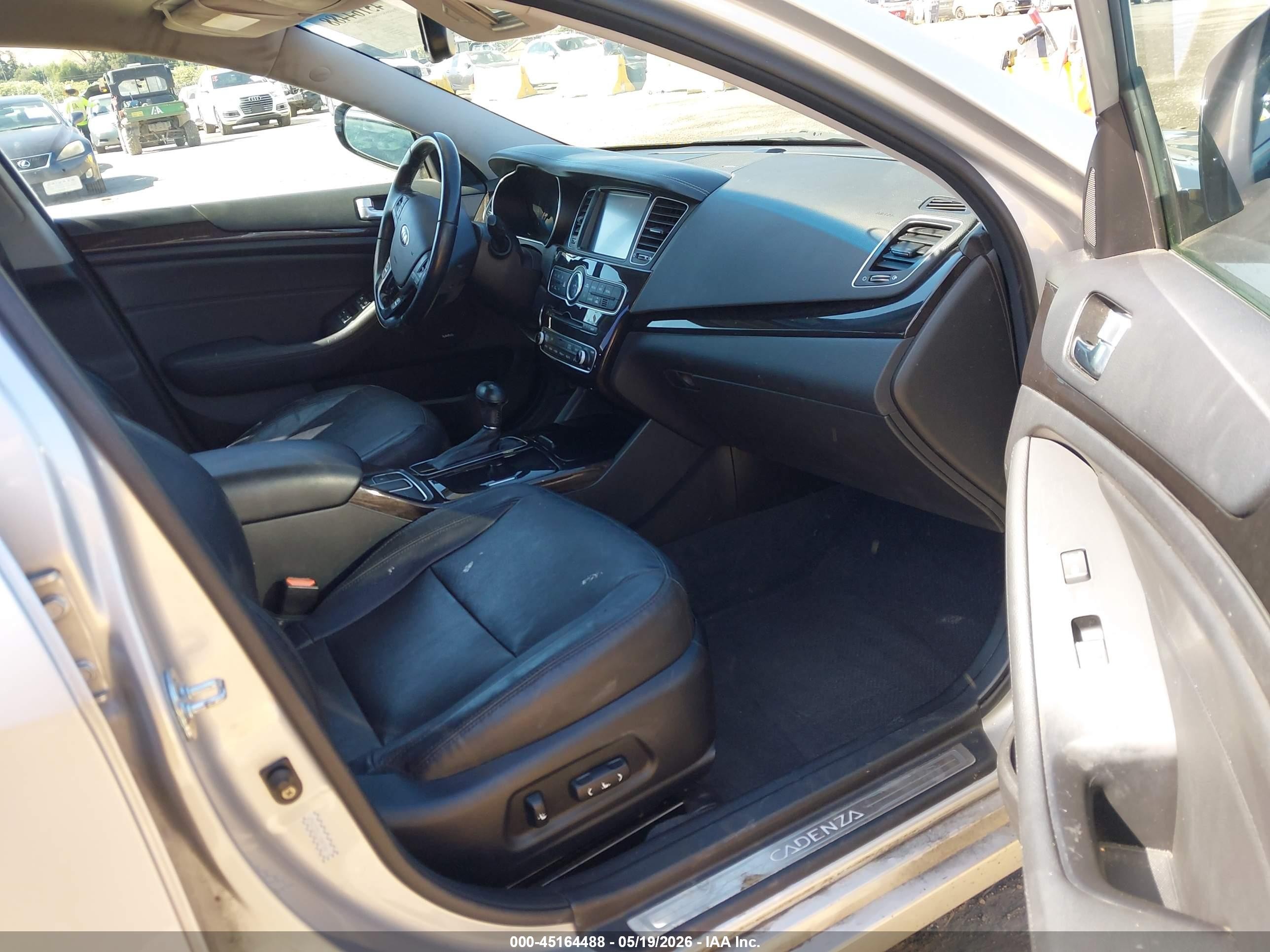 2016 Kia Cadenza VIN KNALN4D77G5215429 IAAI salvage auction — Front End, Salvage (California), sold $1,000 on 2026-07-09 (photo 5)