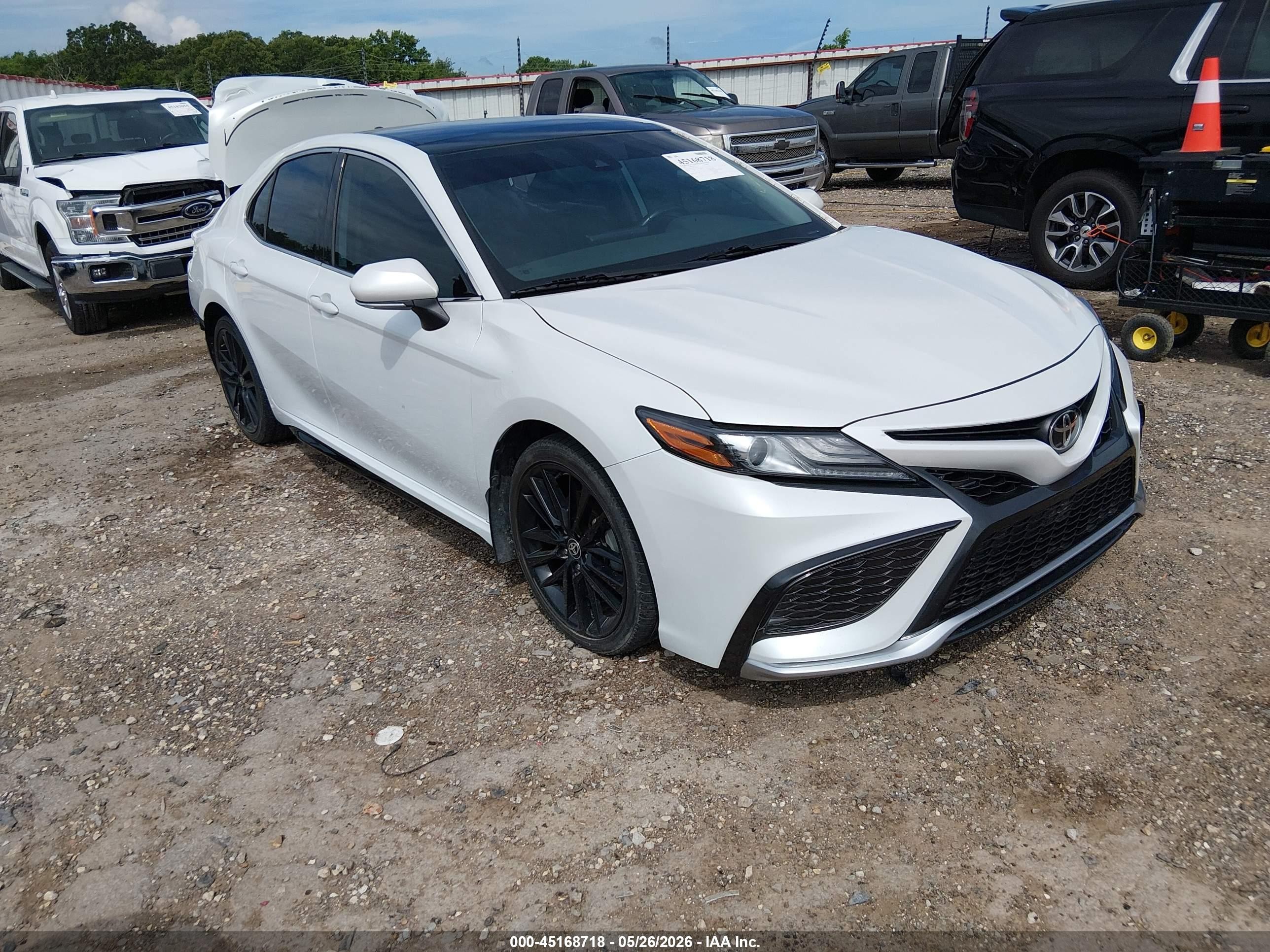 2021 Toyota Camry VIN 4T1K61AK1MU514012 — IAAI salvage auction photo
