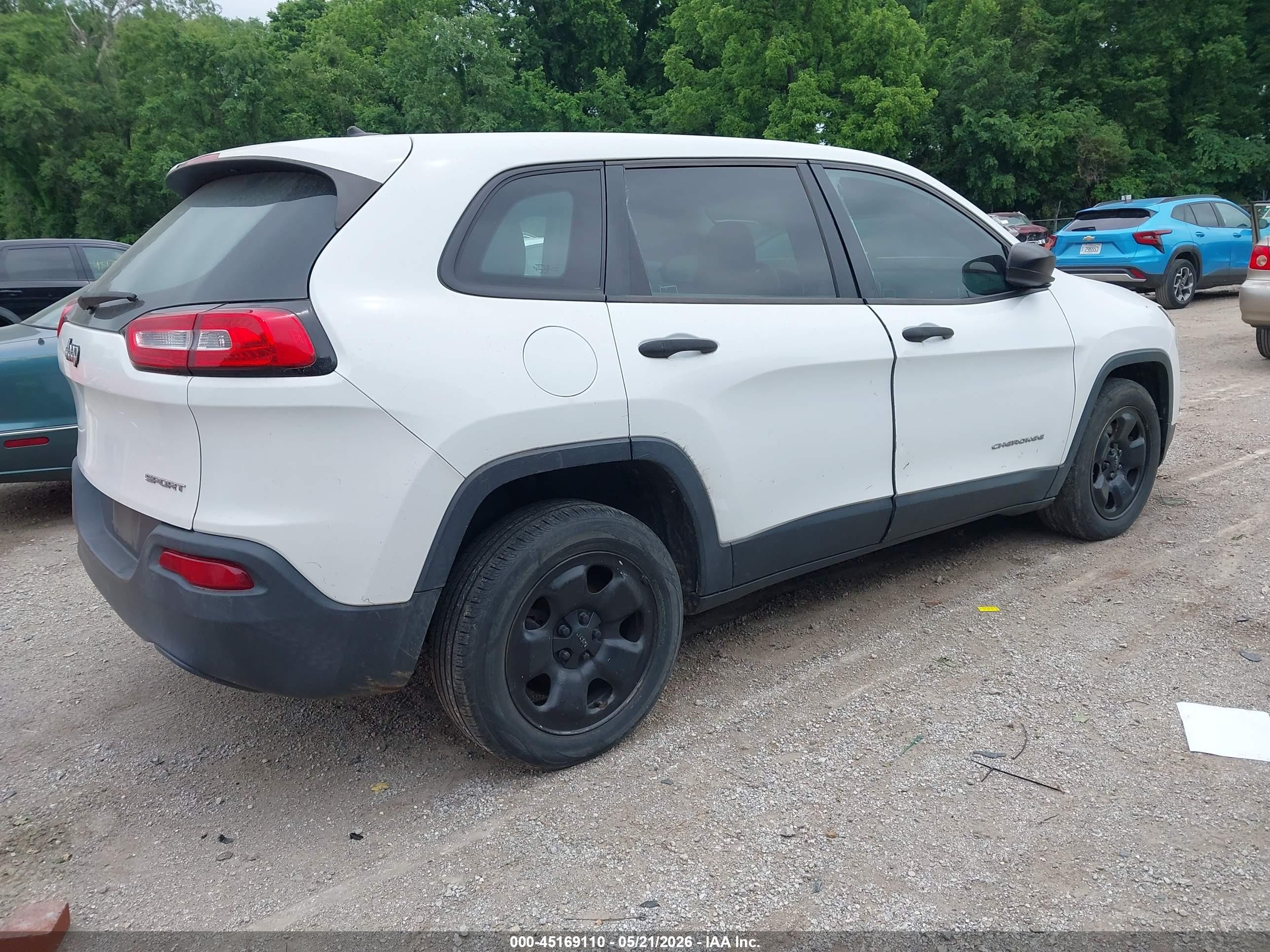 2014 Jeep Cherokee VIN 1C4PJLAB0EW104554 IAAI salvage auction — Front End, Salvage (Texas), sold $1,950 on 2026-09-11 (photo 4)