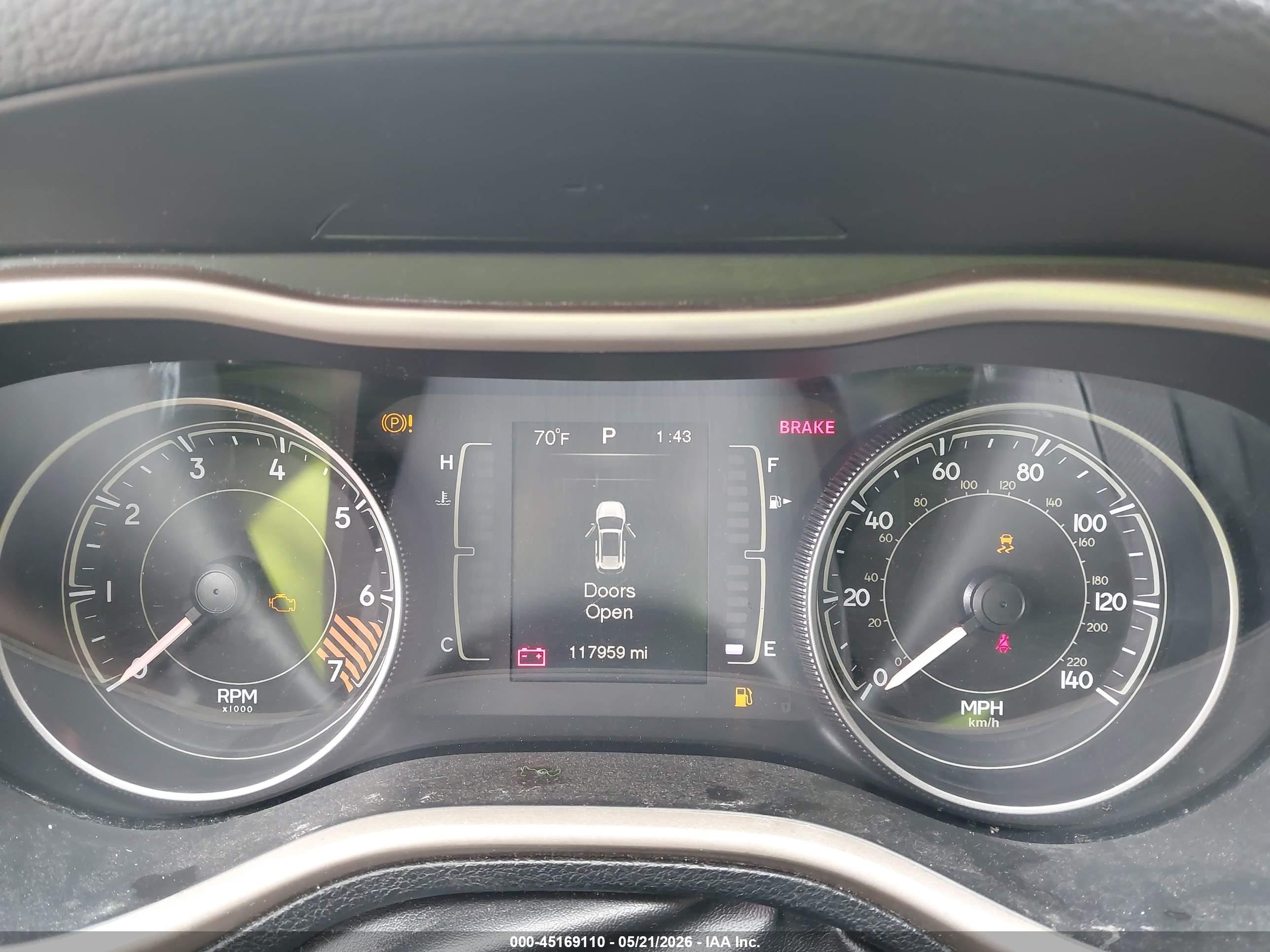 2014 Jeep Cherokee VIN 1C4PJLAB0EW104554 IAAI salvage auction — Front End, Salvage (Texas), sold $1,950 on 2026-09-11 (photo 7)