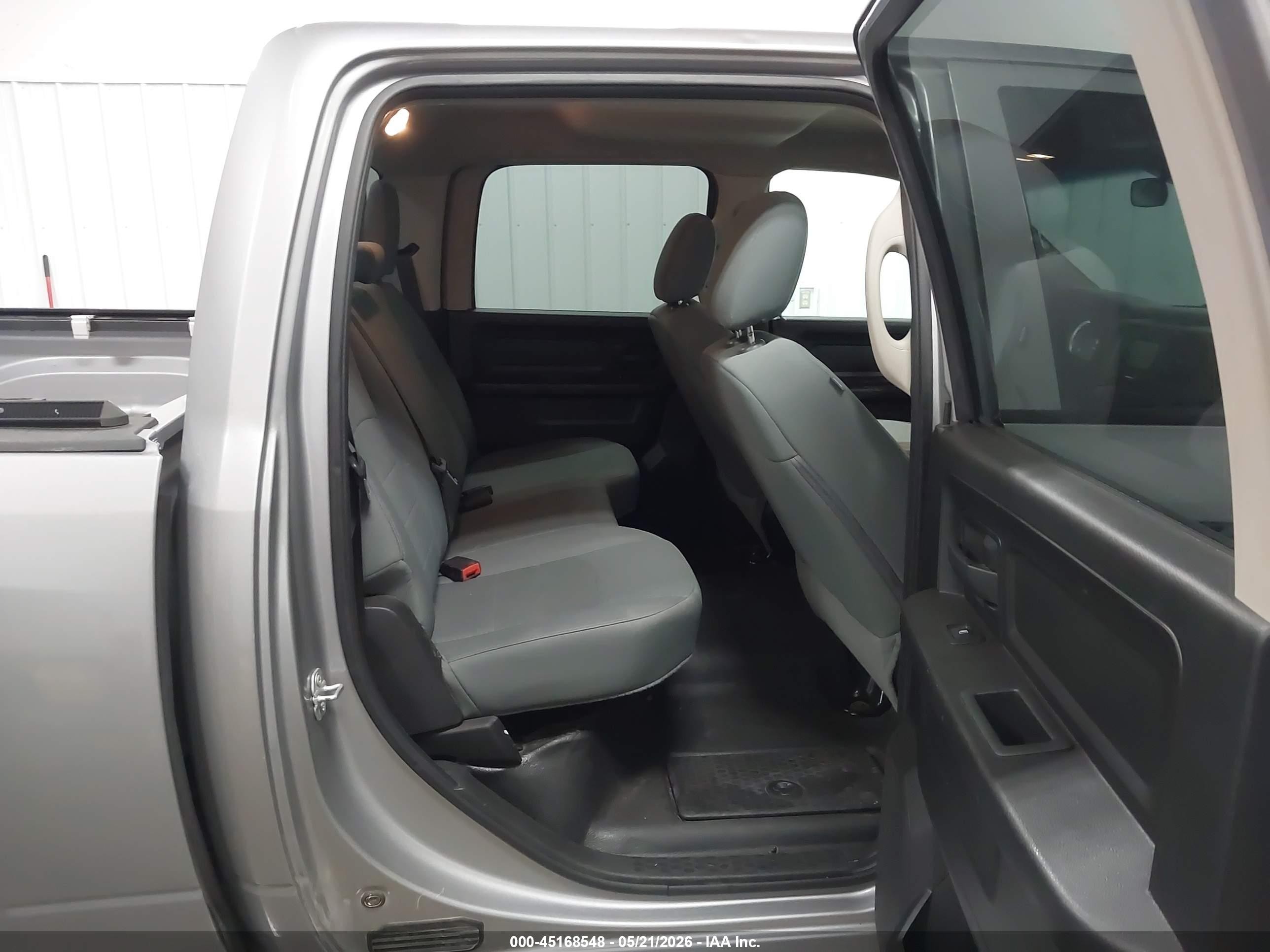 2019 Ram 1500 VIN 1C6RR7KG0KS634391 IAAI salvage auction — Normal Wear, SF97 (South Dakota), sold $10,750 on 2026-07-09 (photo 8)