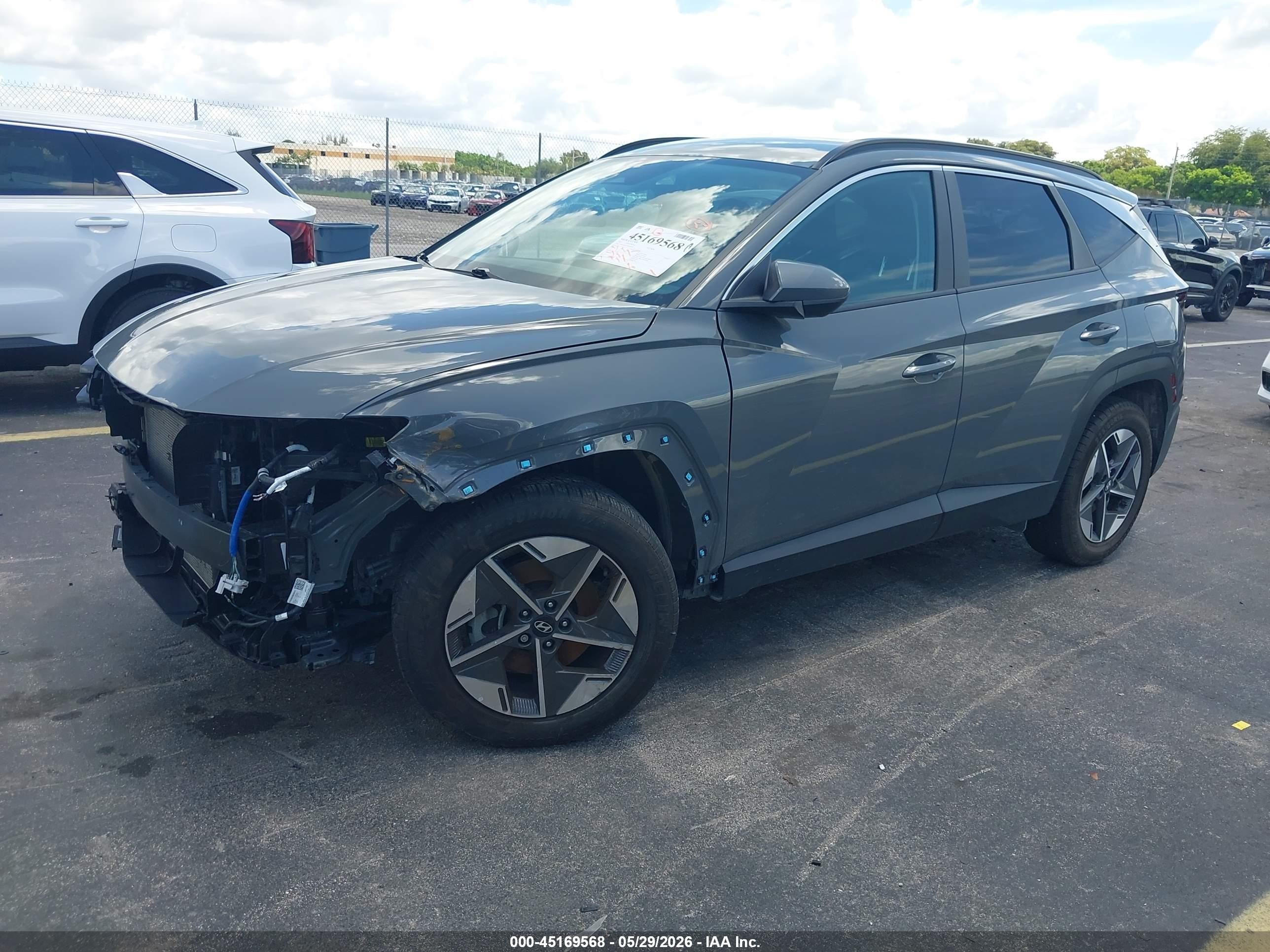 2025 Hyundai Tucson VIN 5NMJB3DE7SH474018 IAAI salvage auction — Unknown, Rebuildable (Florida), sold $8,000 on 2026-07-10 (photo 2)