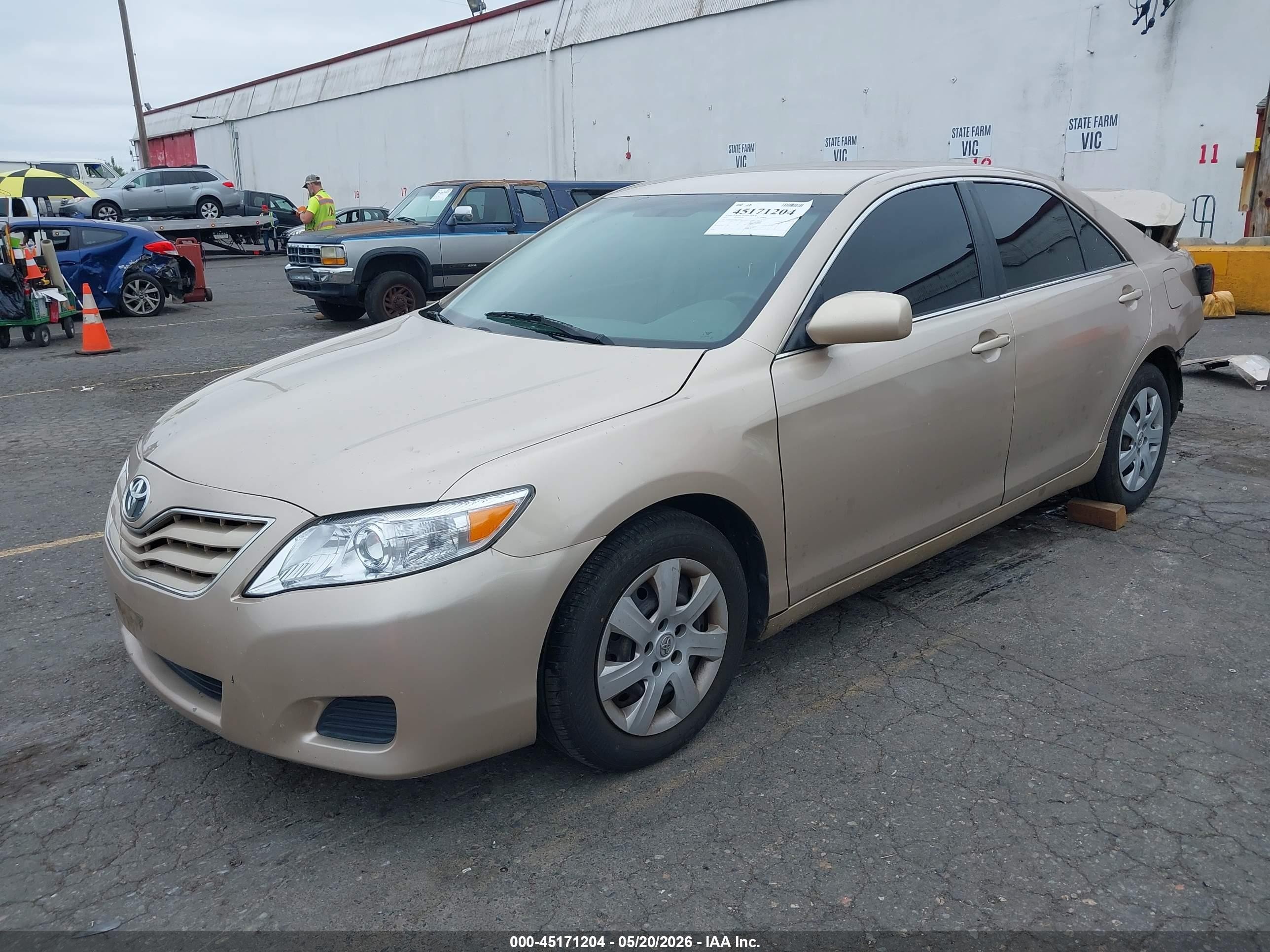 2011 Toyota Camry VIN 4T1BF3EK5BU197483 IAAI salvage auction — Rear End, Salvage (Oregon), sold $1,600 on 2026-07-09 (photo 2)