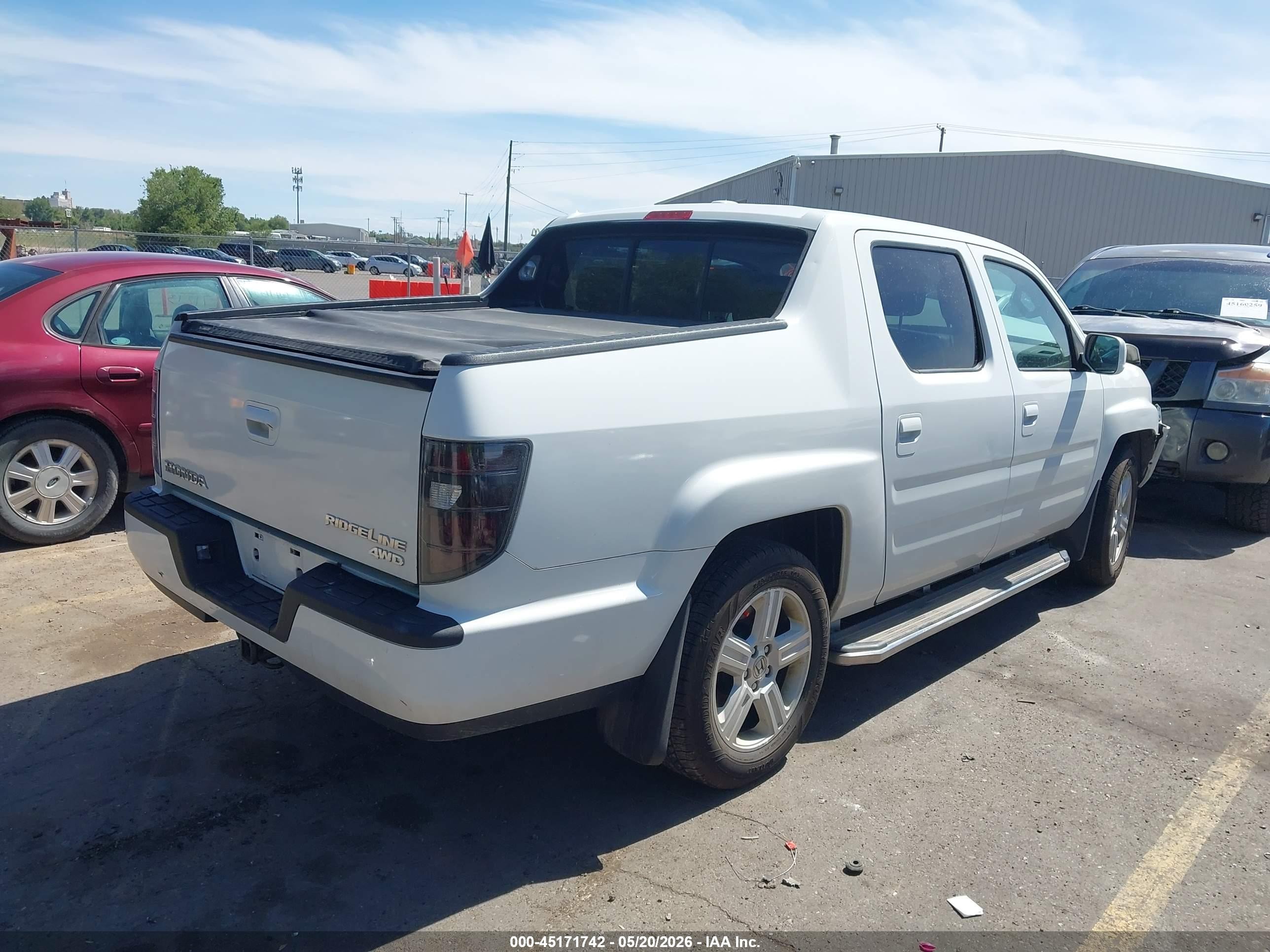 2013 Honda Ridgeline VIN 5FPYK1F58DB010599 IAAI salvage auction — Front End, Salvage (Utah), sold $450 on 2026-07-02 (photo 4)