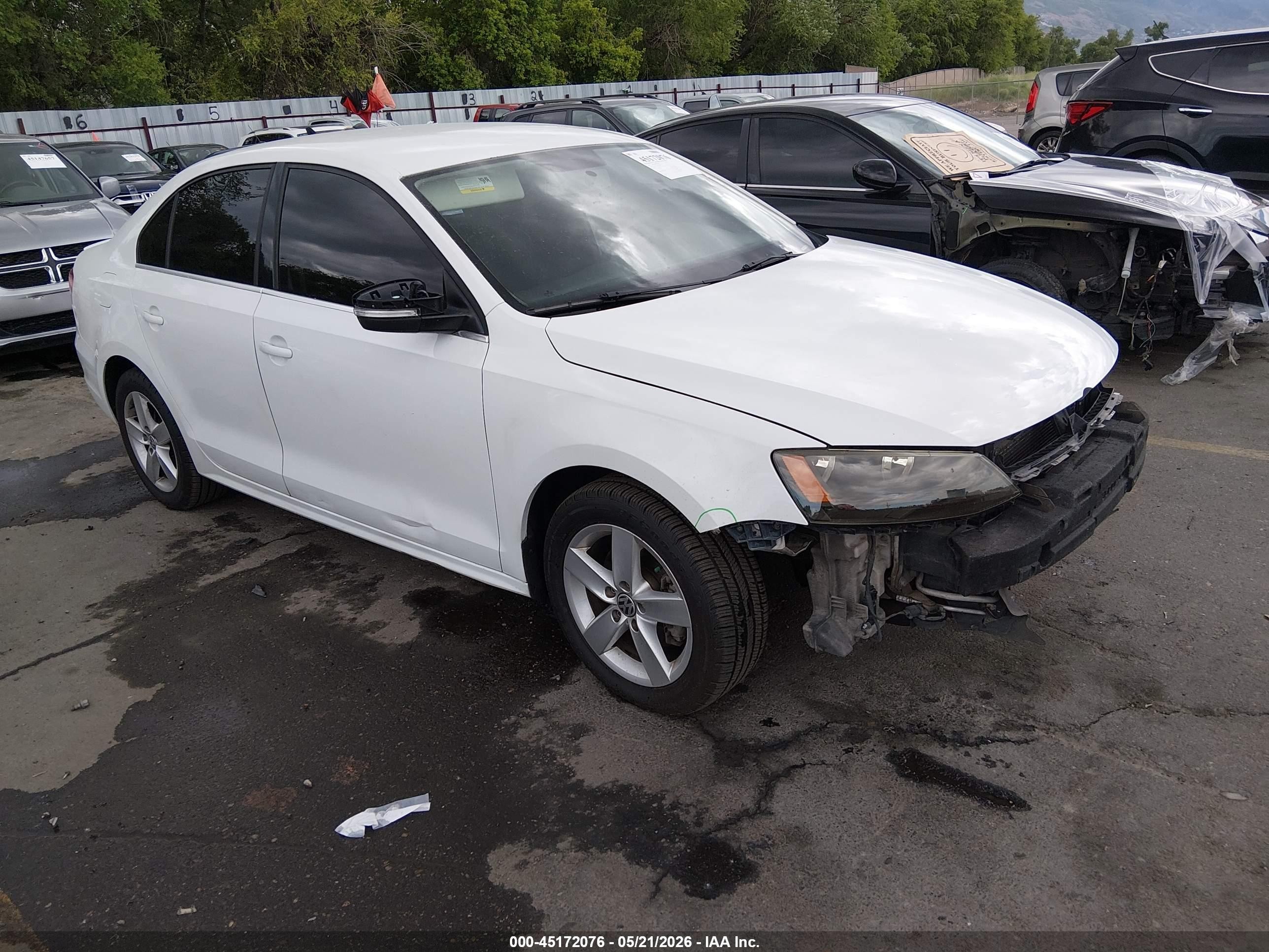 2014 Volkswagen Jetta VIN 3VWLL7AJ1EM288293 IAAI salvage auction — Front End, Salvage (Utah), sold $1,500 on 2026-07-09 (photo 1)