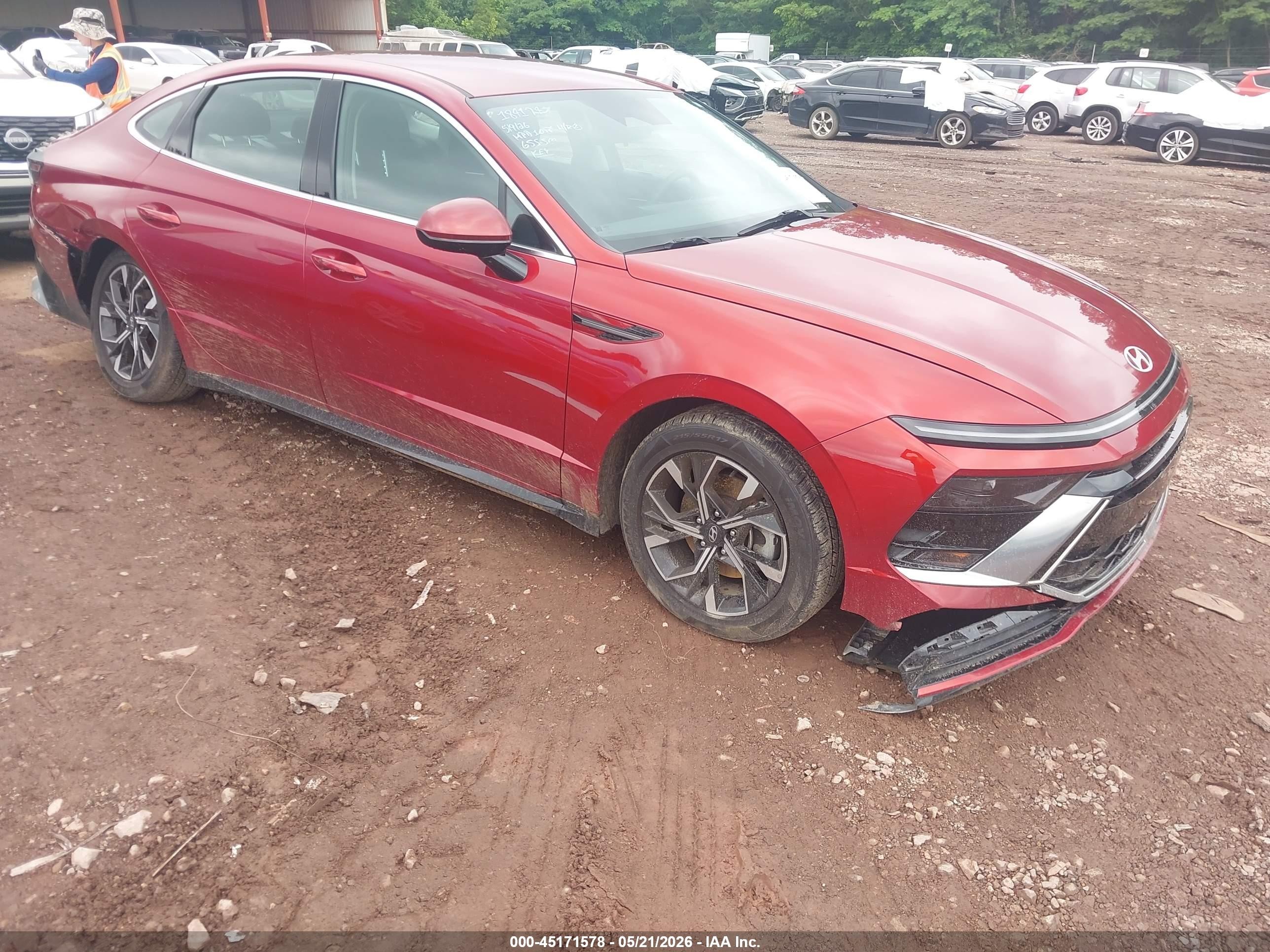 2025 Hyundai Sonata VIN KMHL64JA7SA436055 — IAAI salvage auction photo