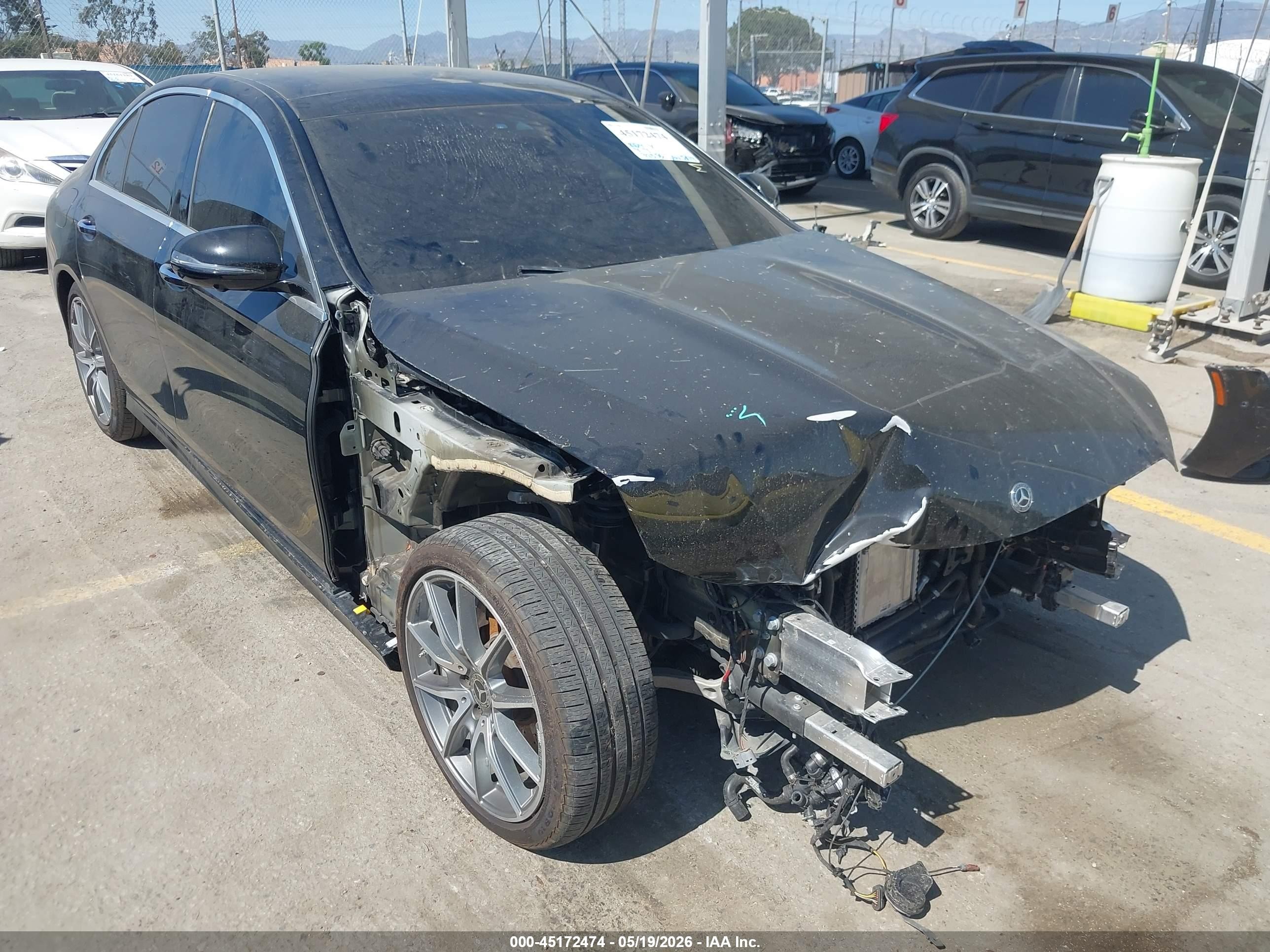 2021 Mercedes-Benz E-Class VIN W1KZF8DB3MA928438 — IAAI salvage auction photo