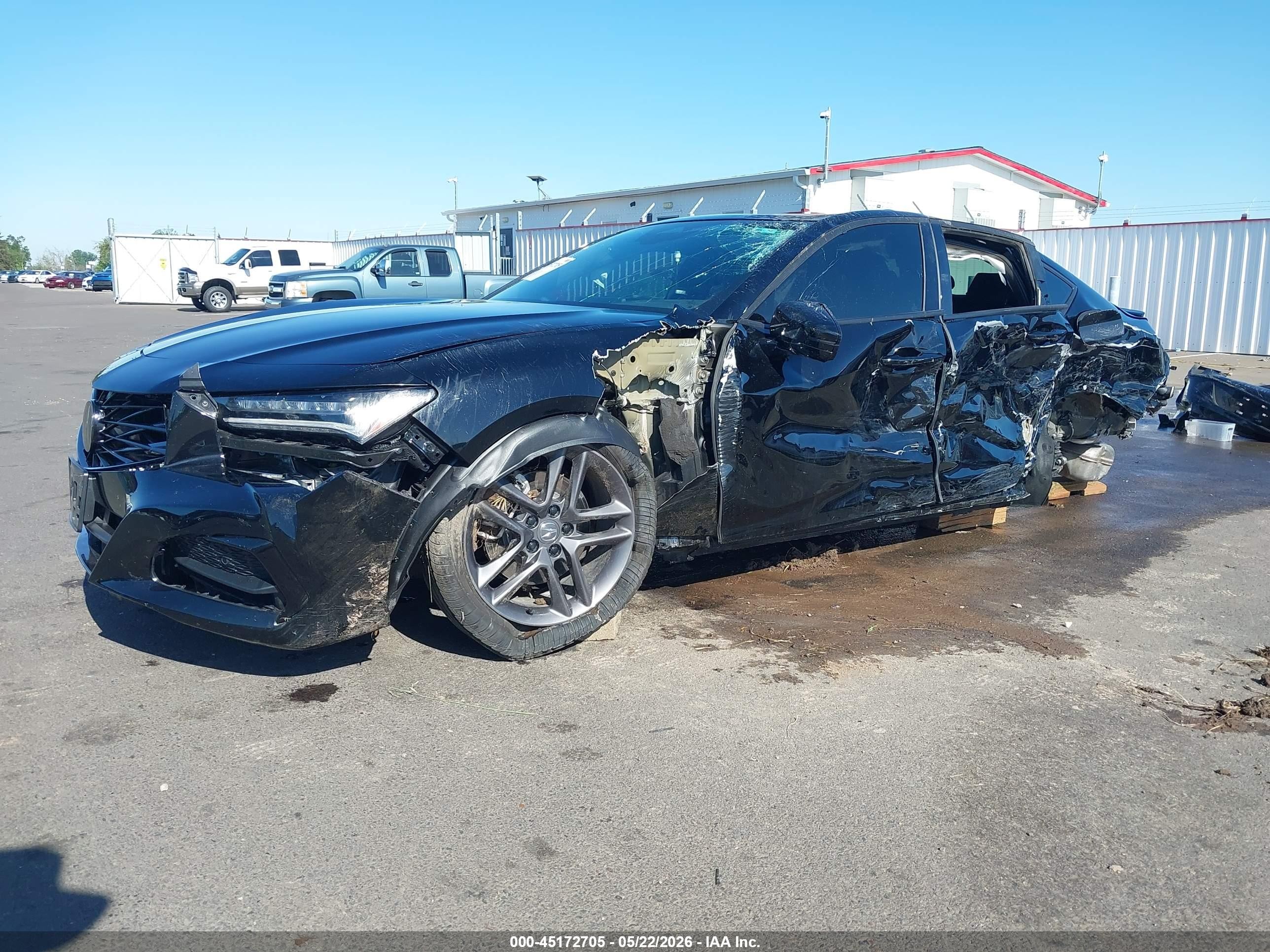 2025 Acura TLX VIN 19UUB6F58SA003809 IAAI salvage auction — Front & Rear, Salvage (Oregon), sold $3,000 on 2026-09-12 (photo 2)