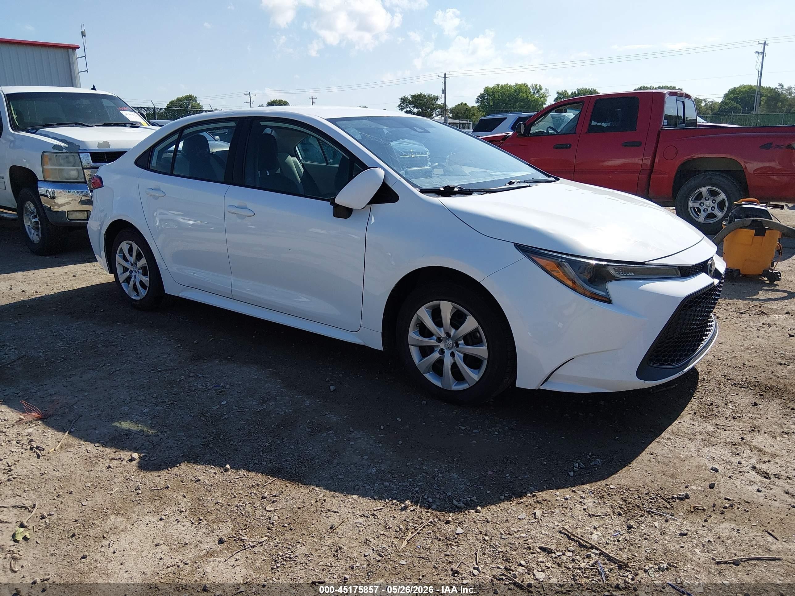 2021 Toyota Corolla VIN 5YFEPMAE7MP151240 — IAAI salvage auction photo