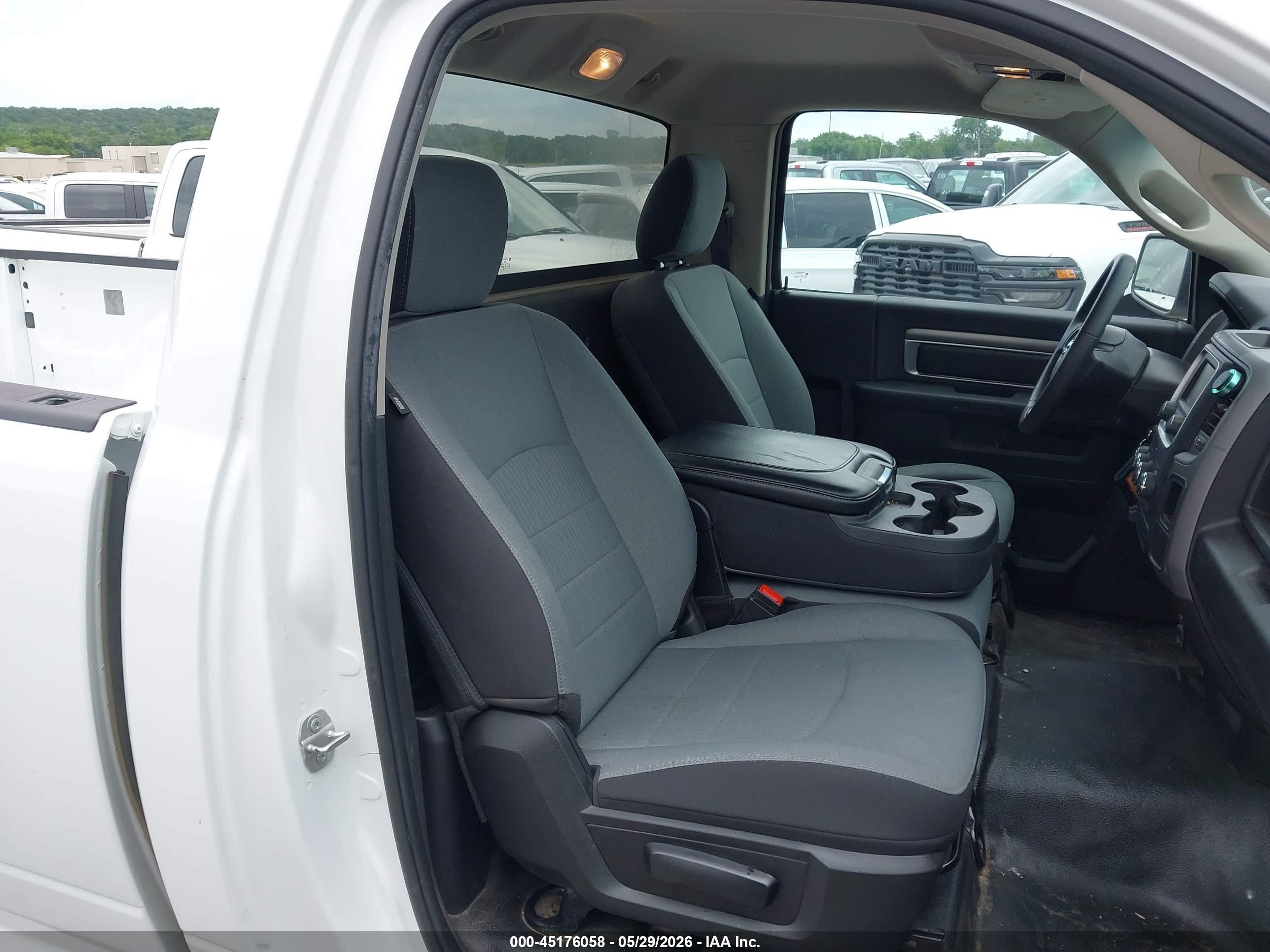 2023 Ram 1500 VIN 3C6JR6DG9PG607516 IAAI salvage auction — Normal Wear, SF97 (Oklahoma), sold $15,700 on 2026-07-09 (photo 8)