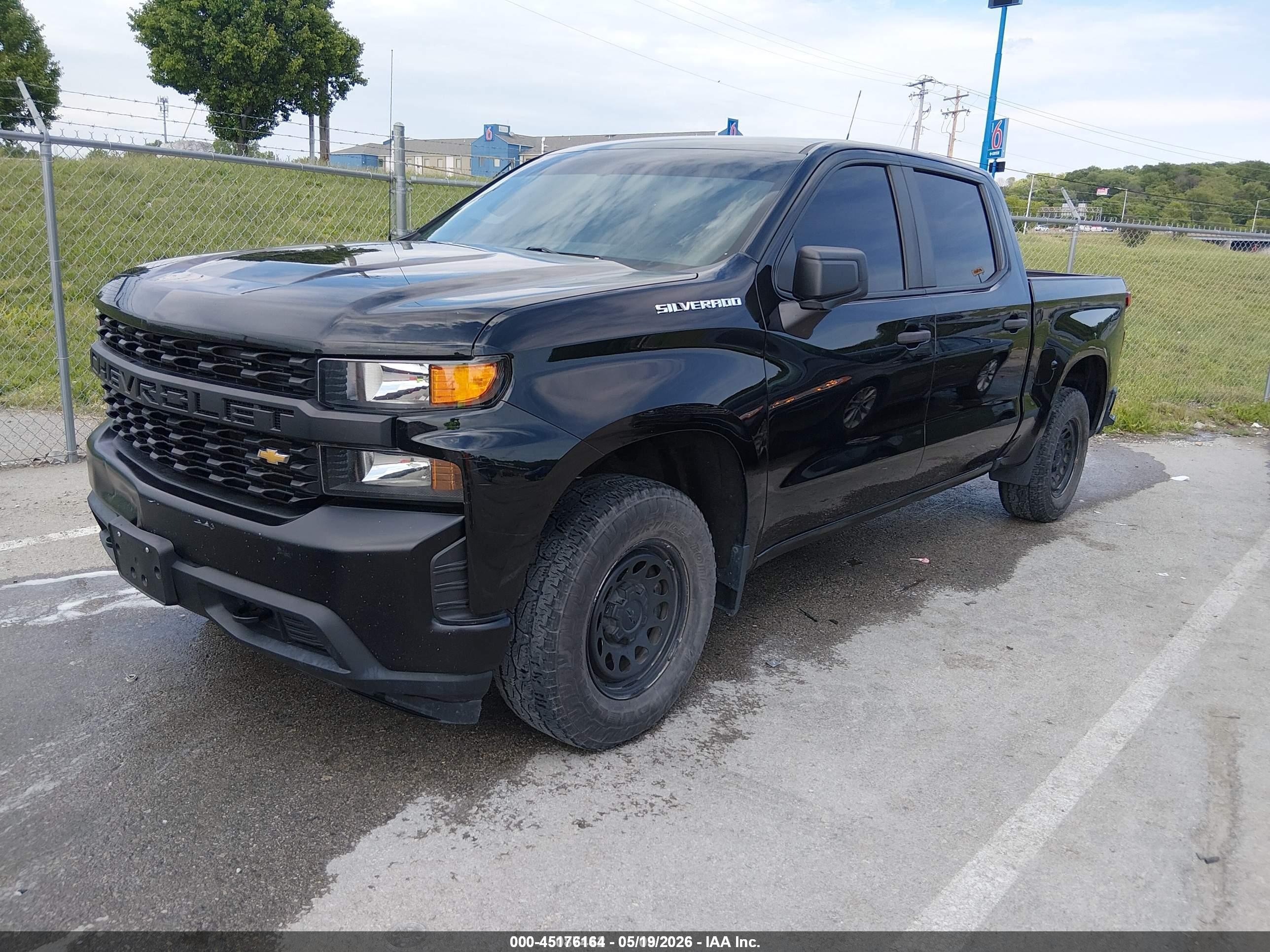 2021 Chevrolet Silverado 1500 VIN 1GCPYAEH2MZ387888 IAAI salvage auction — Normal Wear, SF97 (Illinois), sold $16,150 on 2026-07-09 (photo 2)