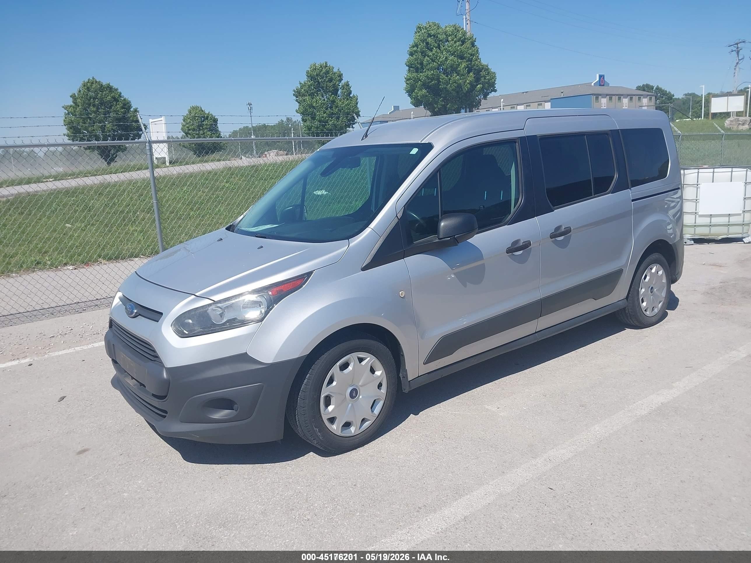 2018 Ford Transit Connect VIN NM0GE9E77J1376360 IAAI salvage auction — Normal Wear, SF97 (Illinois), sold $12,475 on 2026-07-09 (photo 2)