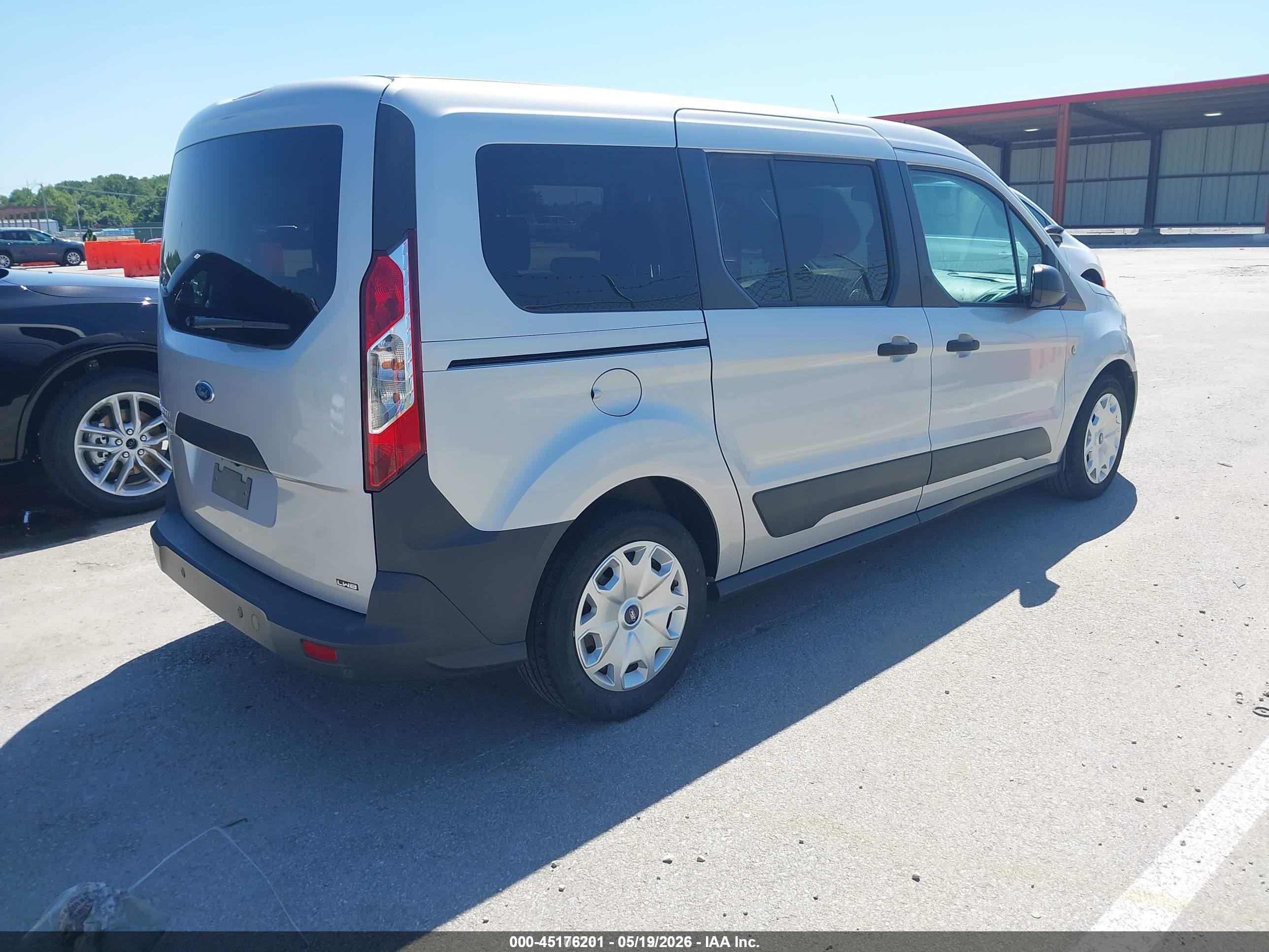 2018 Ford Transit Connect VIN NM0GE9E77J1376360 IAAI salvage auction — Normal Wear, SF97 (Illinois), sold $12,475 on 2026-07-09 (photo 4)