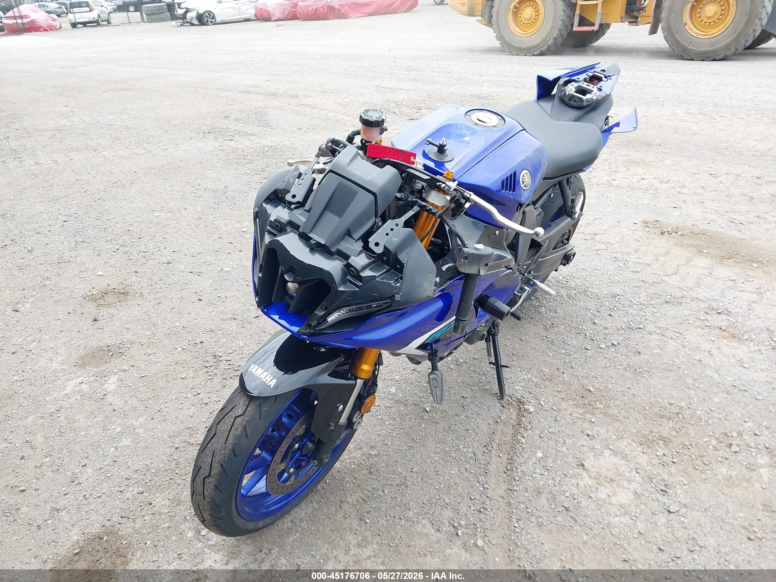 2025 Yamaha Yzf VIN JYARM38Y3SA004267 IAAI salvage auction — Rear End, Salvage (California), sold $3,300 on 2026-09-13 (photo 2)