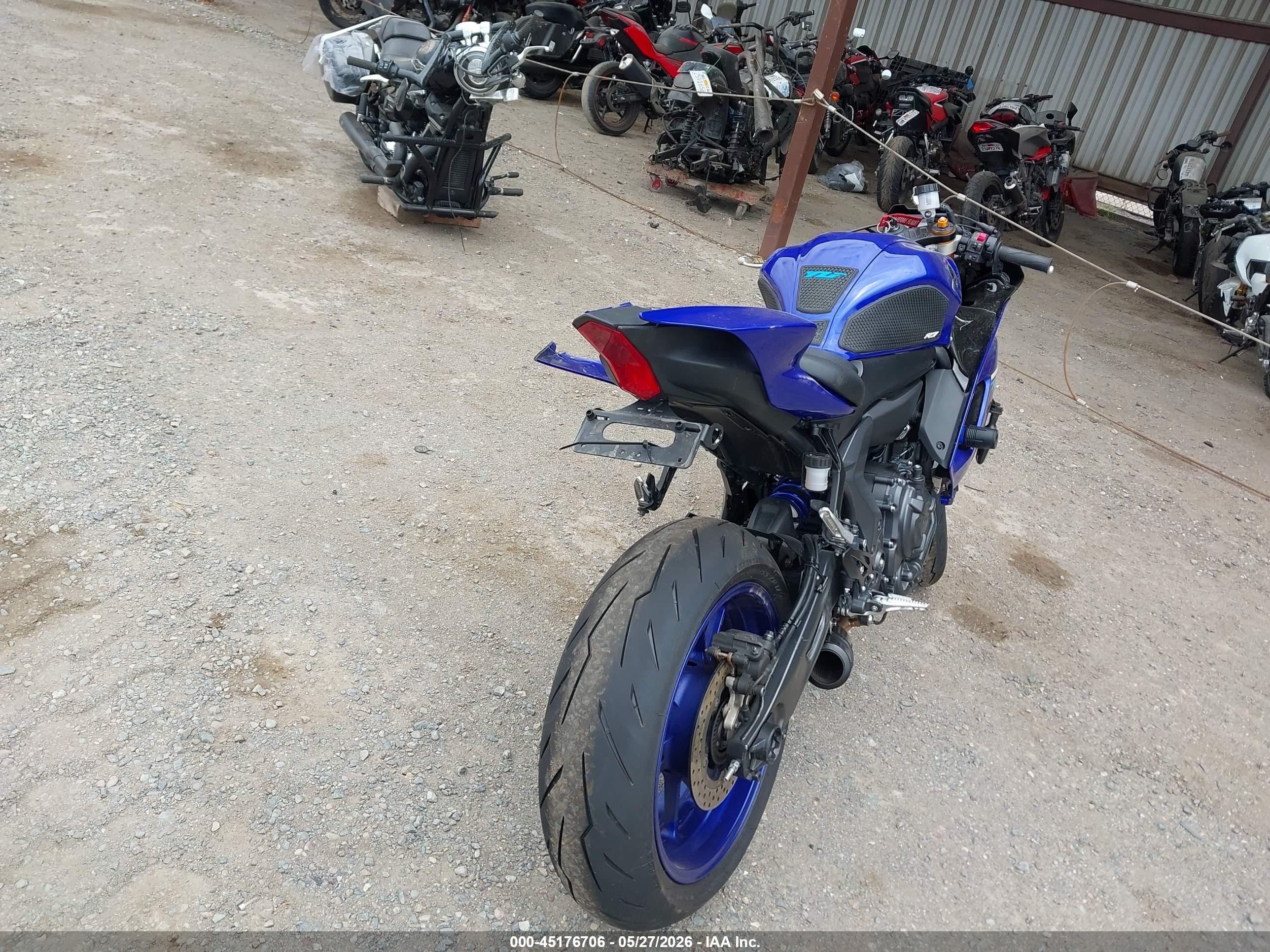 2025 Yamaha Yzf VIN JYARM38Y3SA004267 IAAI salvage auction — Rear End, Salvage (California), sold $3,300 on 2026-09-13 (photo 4)
