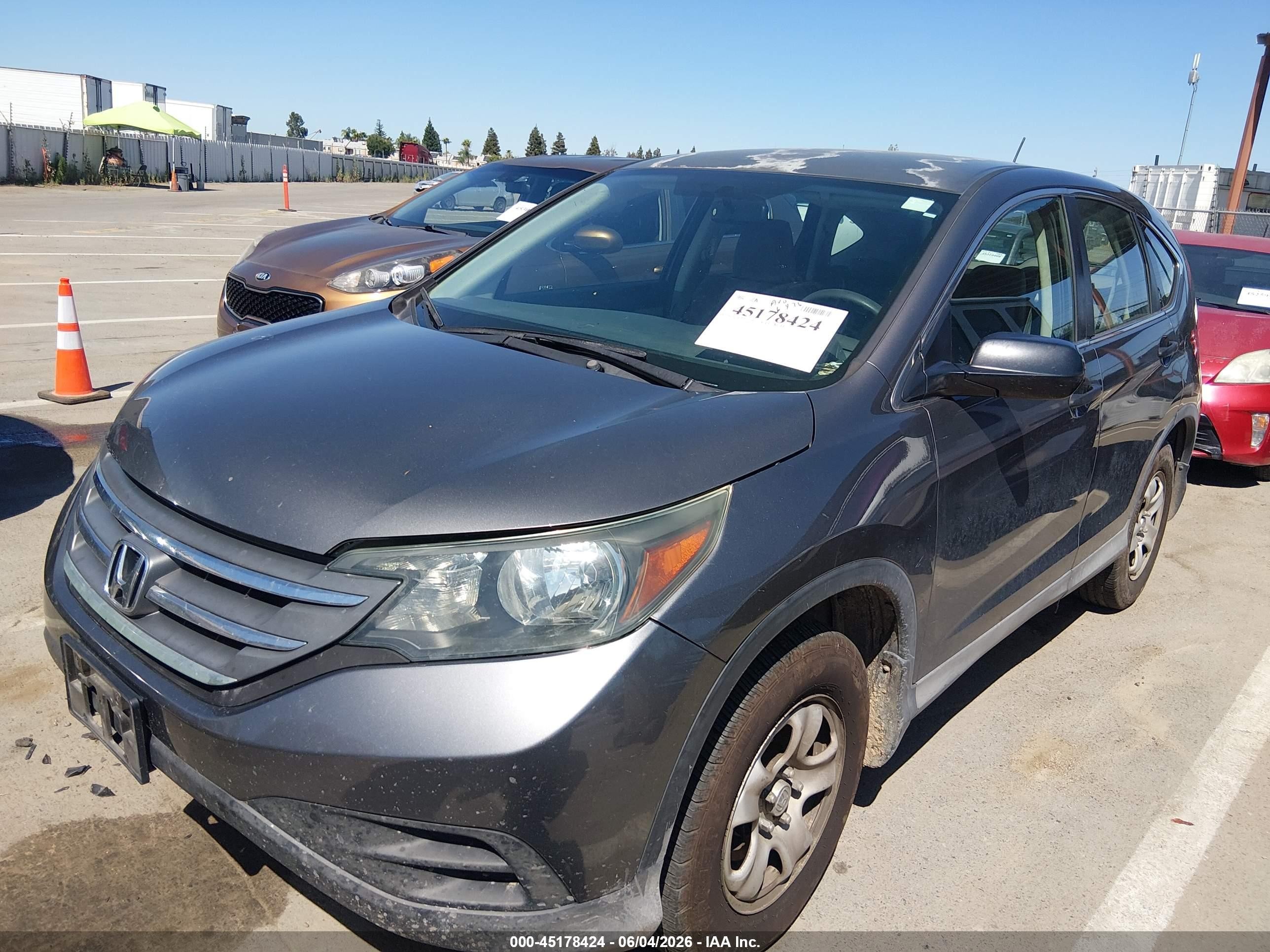 2014 Honda CR-V VIN 2HKRM3H30EH540969 IAAI salvage auction — Normal Wear, Salvage (Texas), sold $2,225 on 2026-10-04 (photo 2)