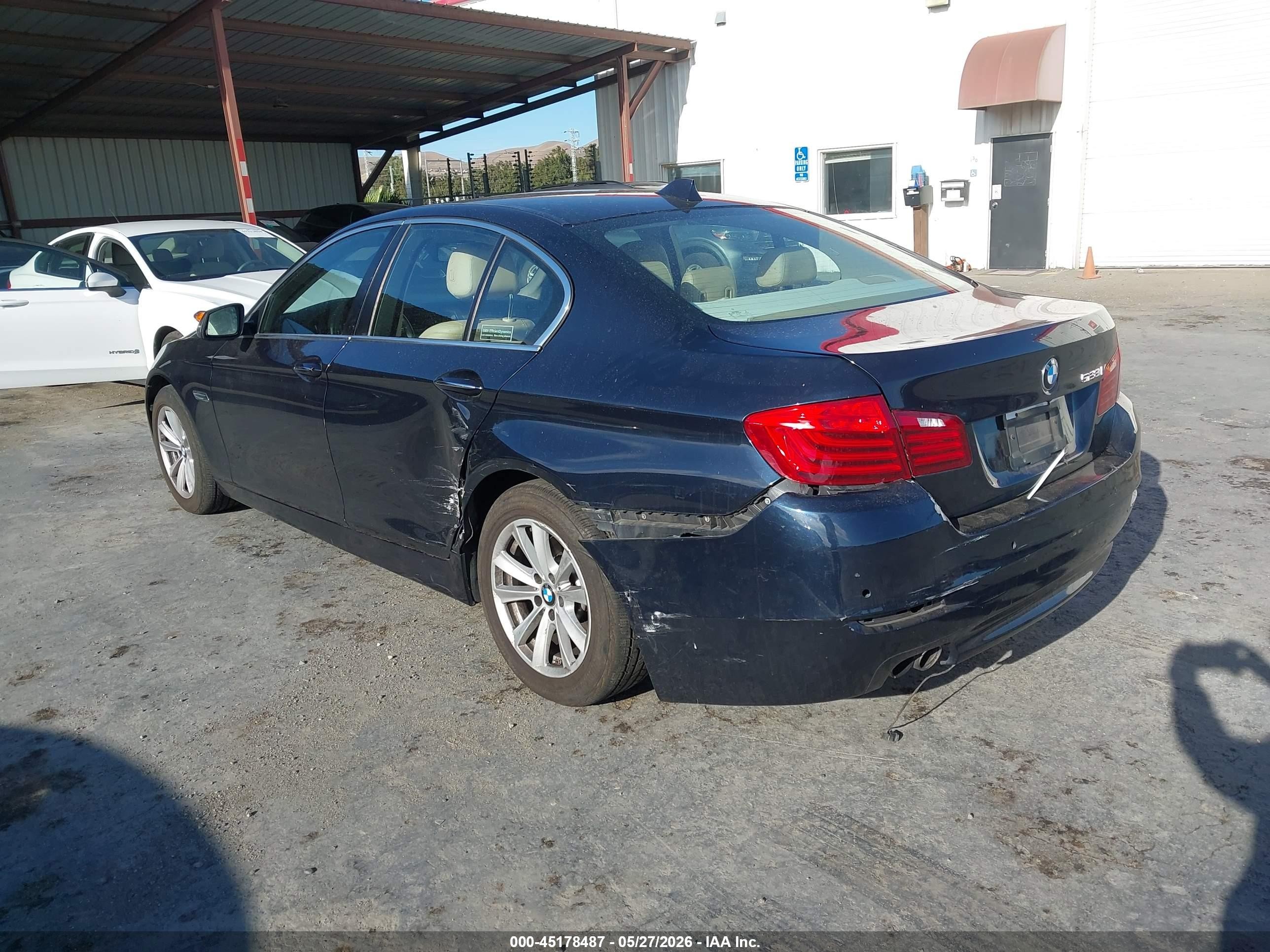 2014 BMW 5 Series VIN WBA5A5C52ED507762 IAAI salvage auction — Rear End, Salvage (California), sold $775 on 2026-07-09 (photo 3)