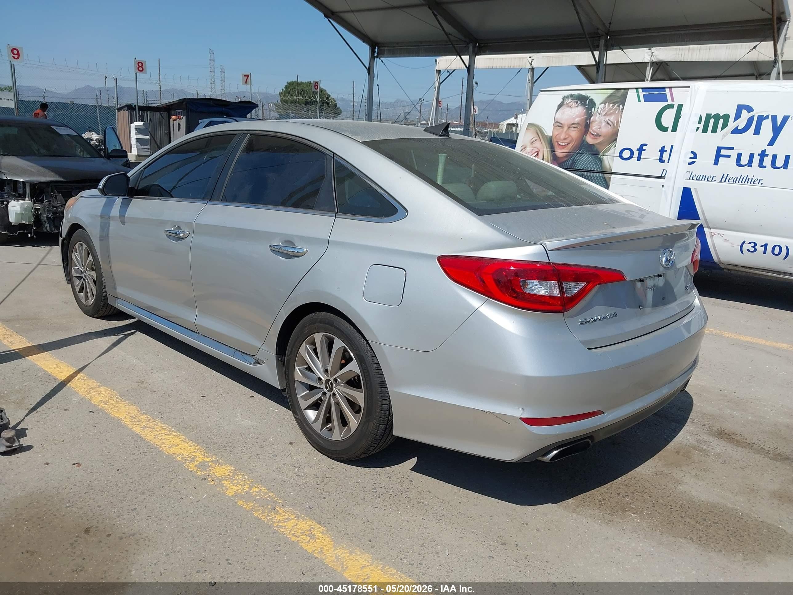 2016 Hyundai Sonata VIN 5NPE34AF5GH403024 IAAI salvage auction — Rear End, Salvage (California), sold $1,250 on 2026-07-12 (photo 3)