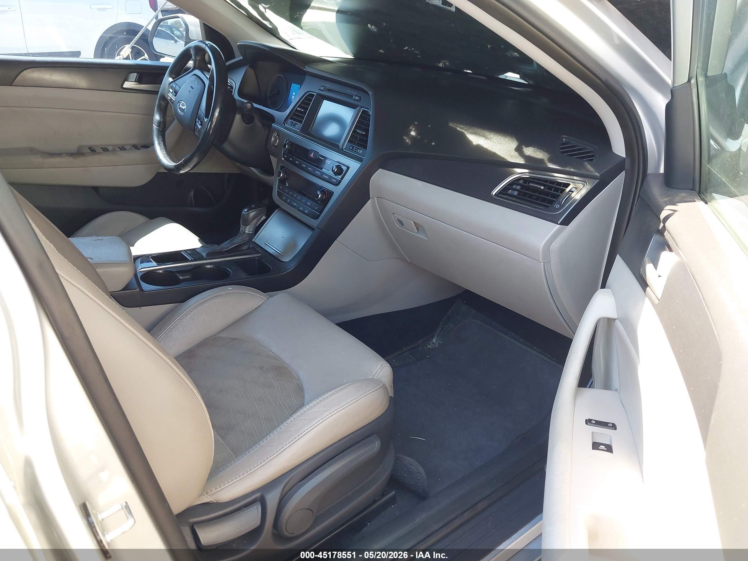 2016 Hyundai Sonata VIN 5NPE34AF5GH403024 IAAI salvage auction — Rear End, Salvage (California), sold $1,250 on 2026-07-12 (photo 5)