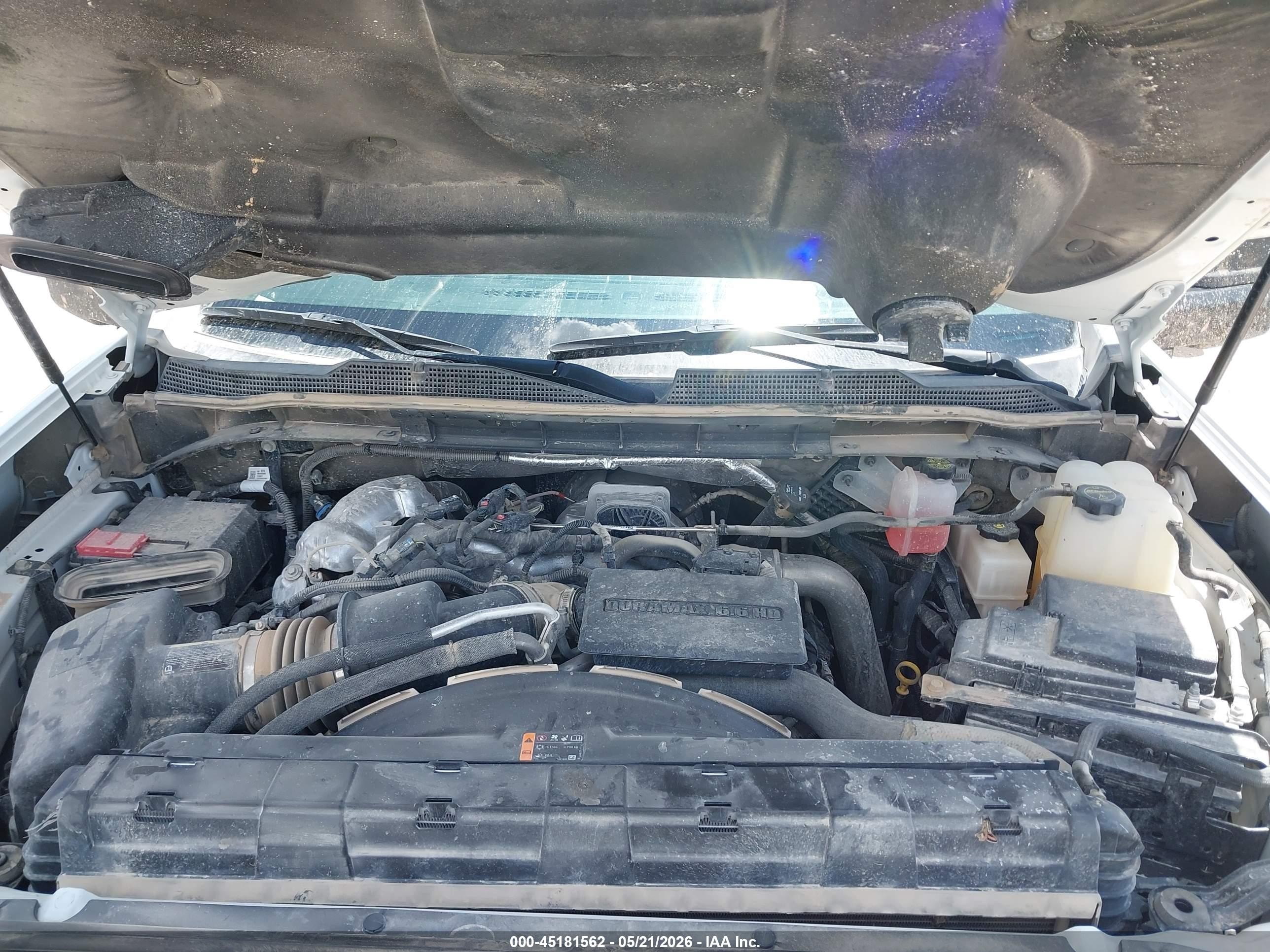 2025 Chevrolet Silverado VIN 1GB4KTEY2SF308450 IAAI salvage auction — Side, Enterprise Vehicles Clear Only (Texas), sold $40,050 on 2026-07-07 (photo 9)