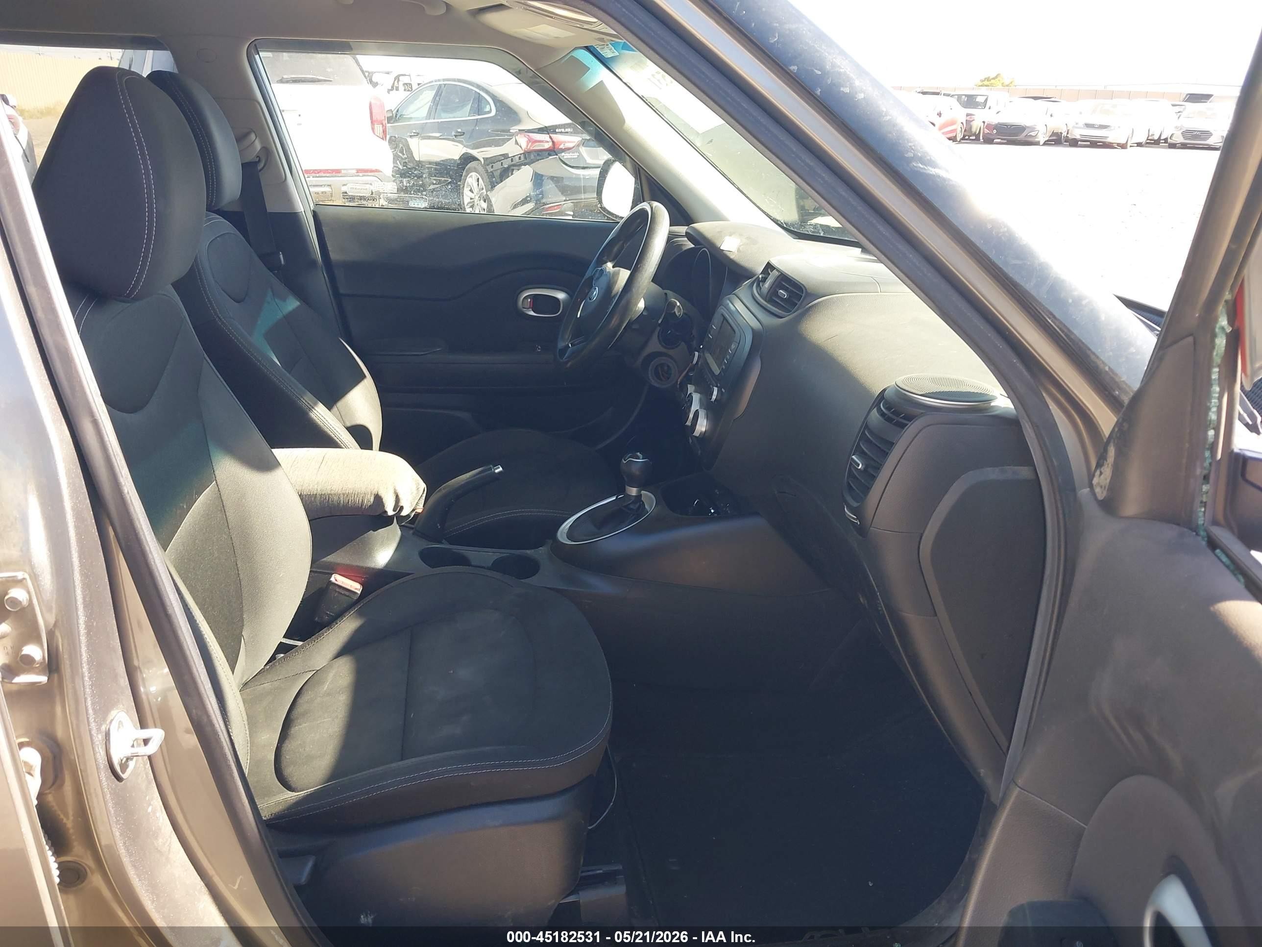 2018 Kia Soul VIN KNDJN2A22J7533638 IAAI salvage auction — Vandalized, Salvage (California), sold $1,100 on 2026-07-09 (photo 5)