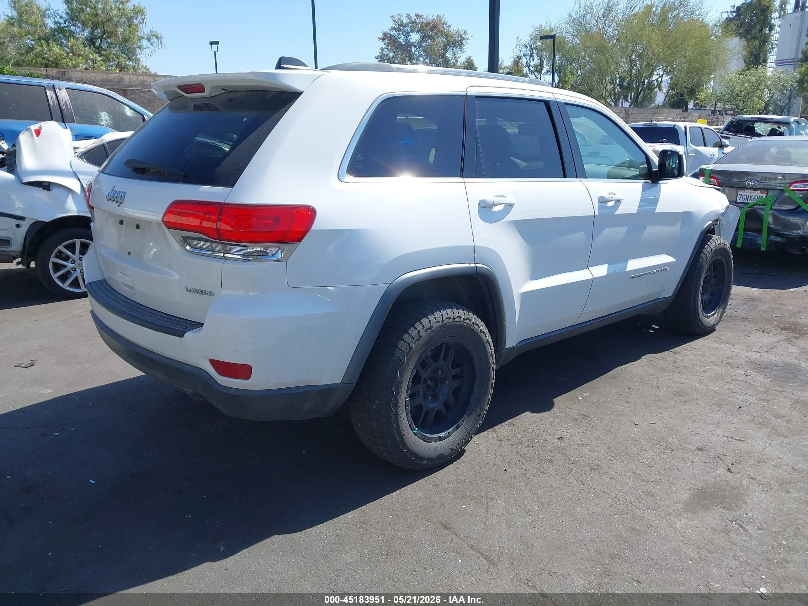 2016 Jeep Grand cherokee VIN 1C4RJEAG9GC482571 IAAI salvage auction — Unknown, Salvage Certificate (California), sold $2,900 on 2026-09-13 (photo 4)