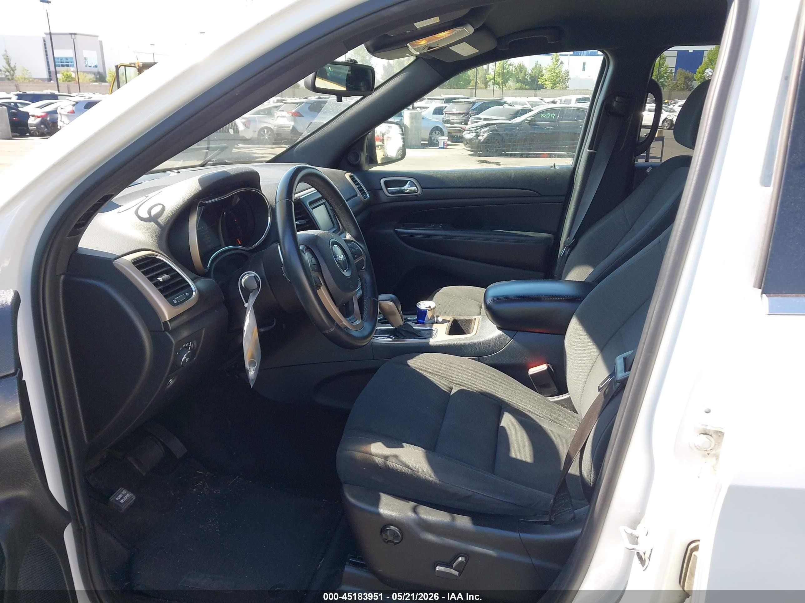2016 Jeep Grand cherokee VIN 1C4RJEAG9GC482571 IAAI salvage auction — Unknown, Salvage Certificate (California), sold $2,900 on 2026-09-13 (photo 5)