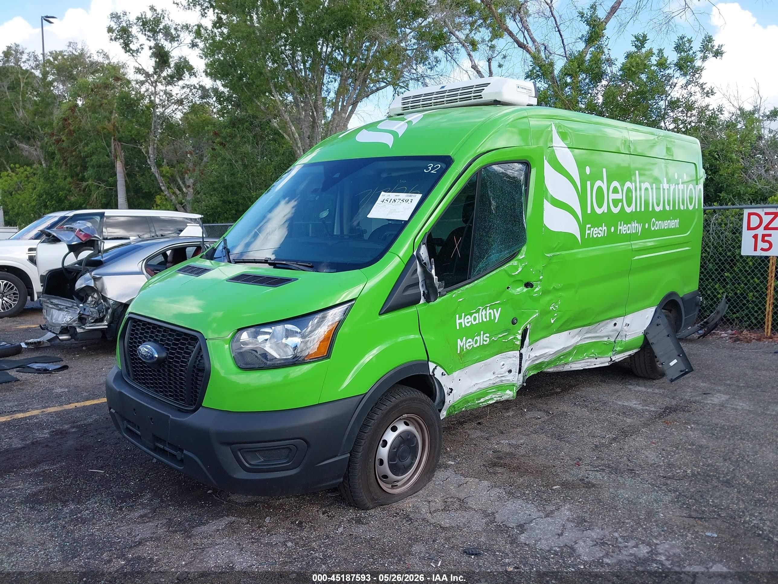 2024 Ford Transit-250 VIN 1FTBR1C85RKB83967 IAAI salvage auction — Side, Rebuildable (Florida), sold $10,650 on 2026-08-31 (photo 6)
