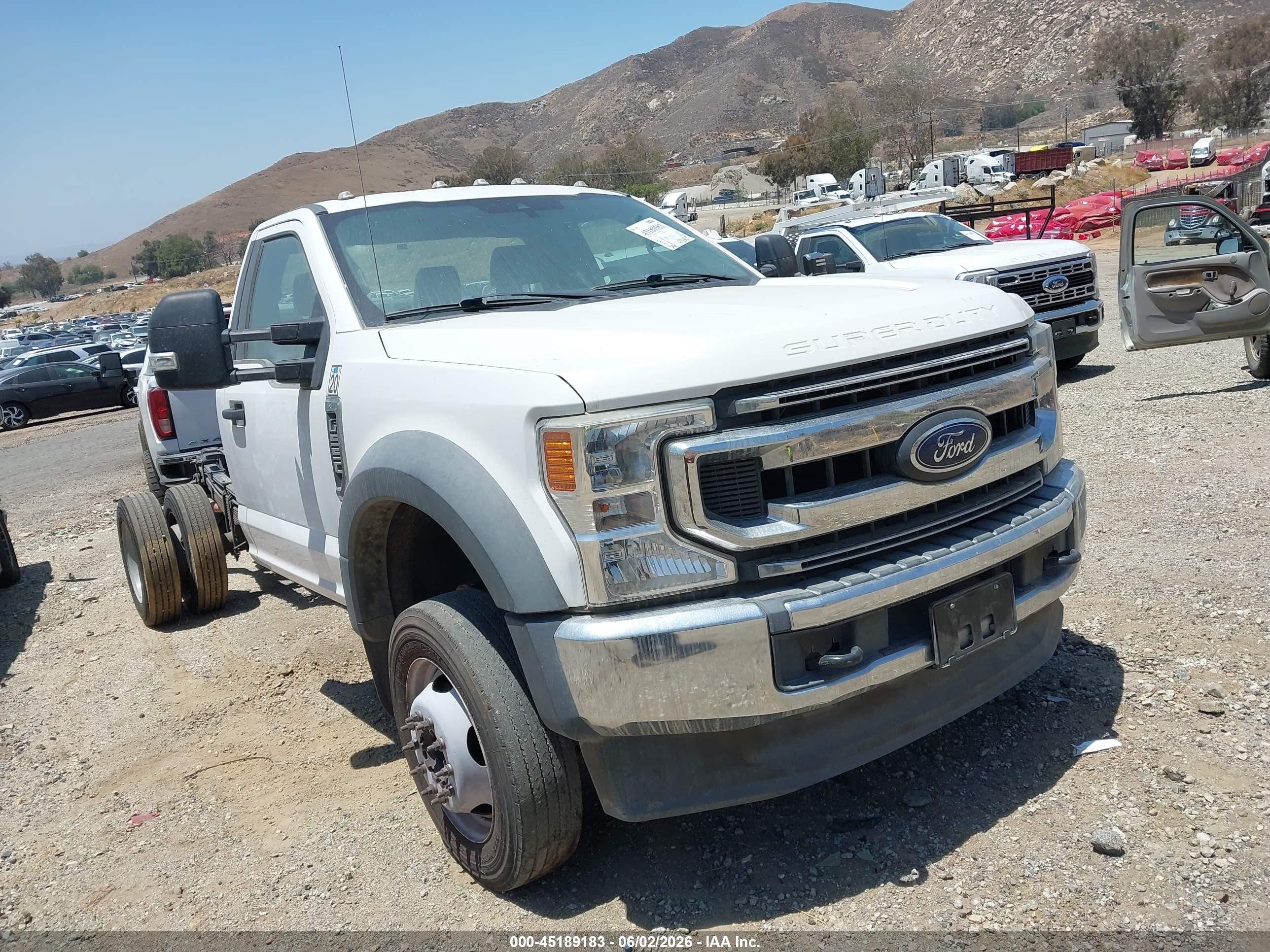 2020 Ford F-550 Chassis VIN 1FDUF5GNXLDA12180 — IAAI salvage auction photo
