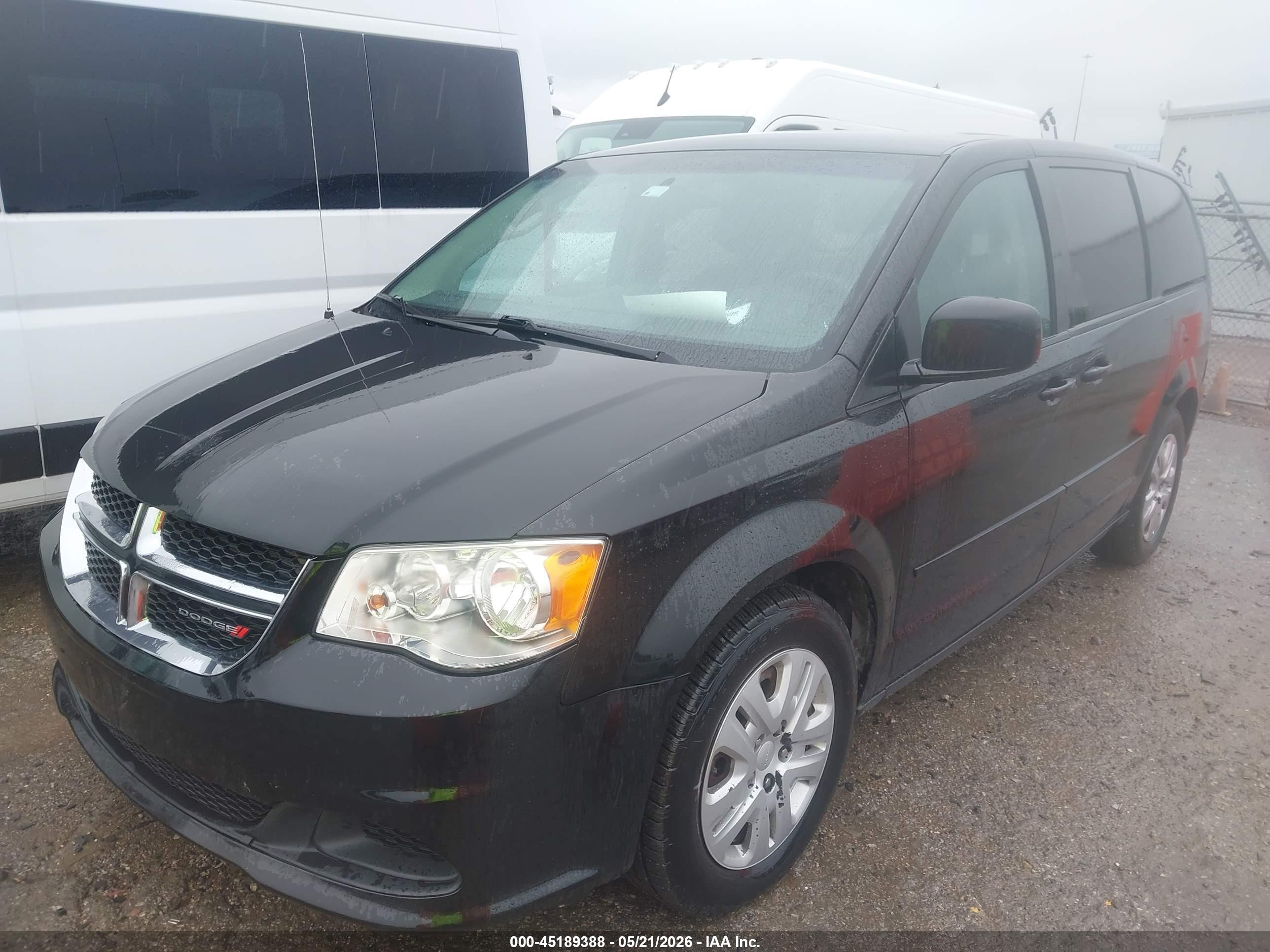 2016 Dodge Grand Caravan VIN 2C4RDGBG7GR100594 IAAI salvage auction — Normal Wear, SF97 (Oklahoma), sold $4,500 on 2026-07-09 (photo 2)