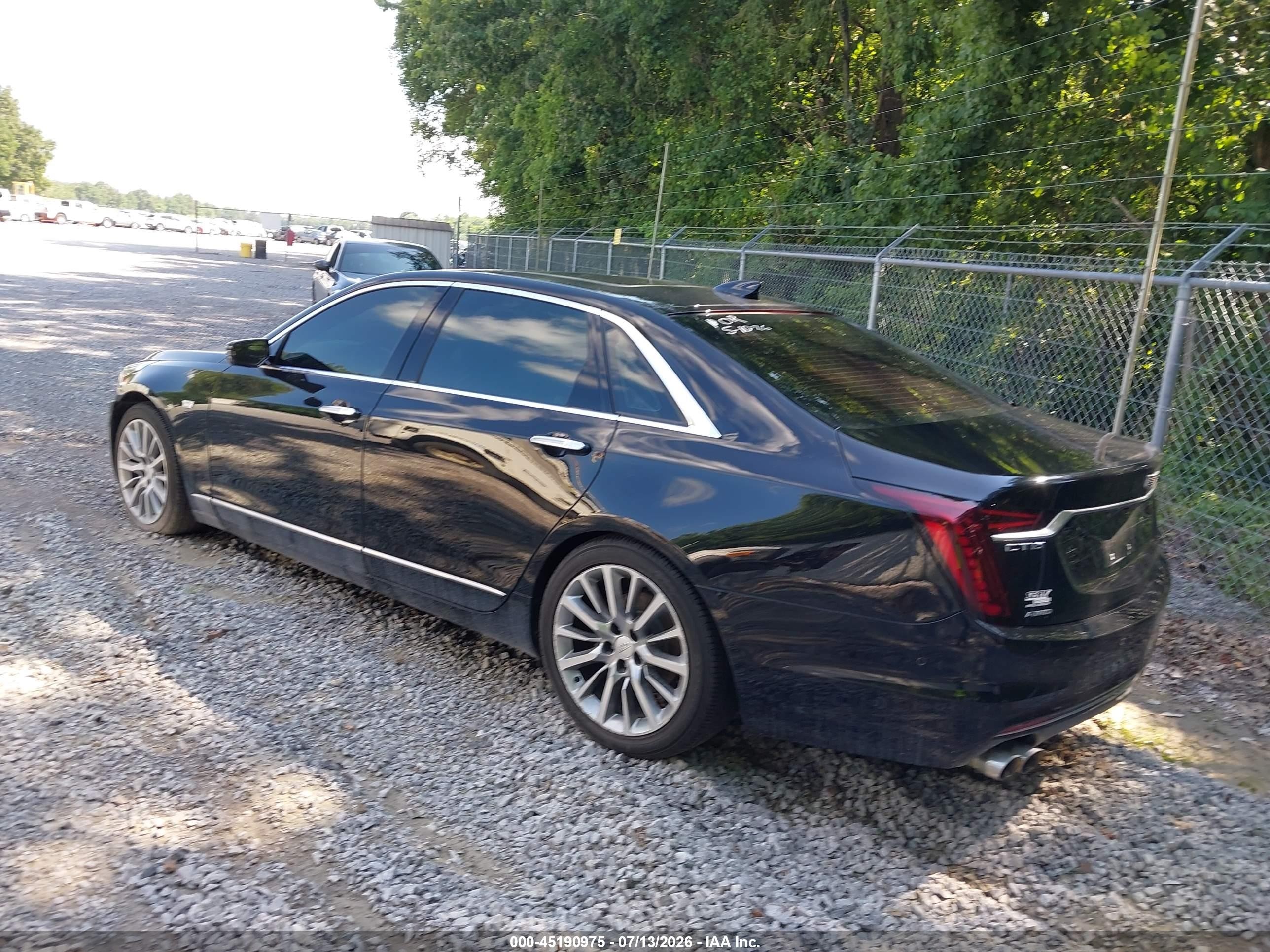 2019 Cadillac CT6 VIN 1G6KD5RS3KU122588 IAAI salvage auction — Unknown, Salvage (Idaho), sold $4,550 on 2026-09-13 (photo 3)