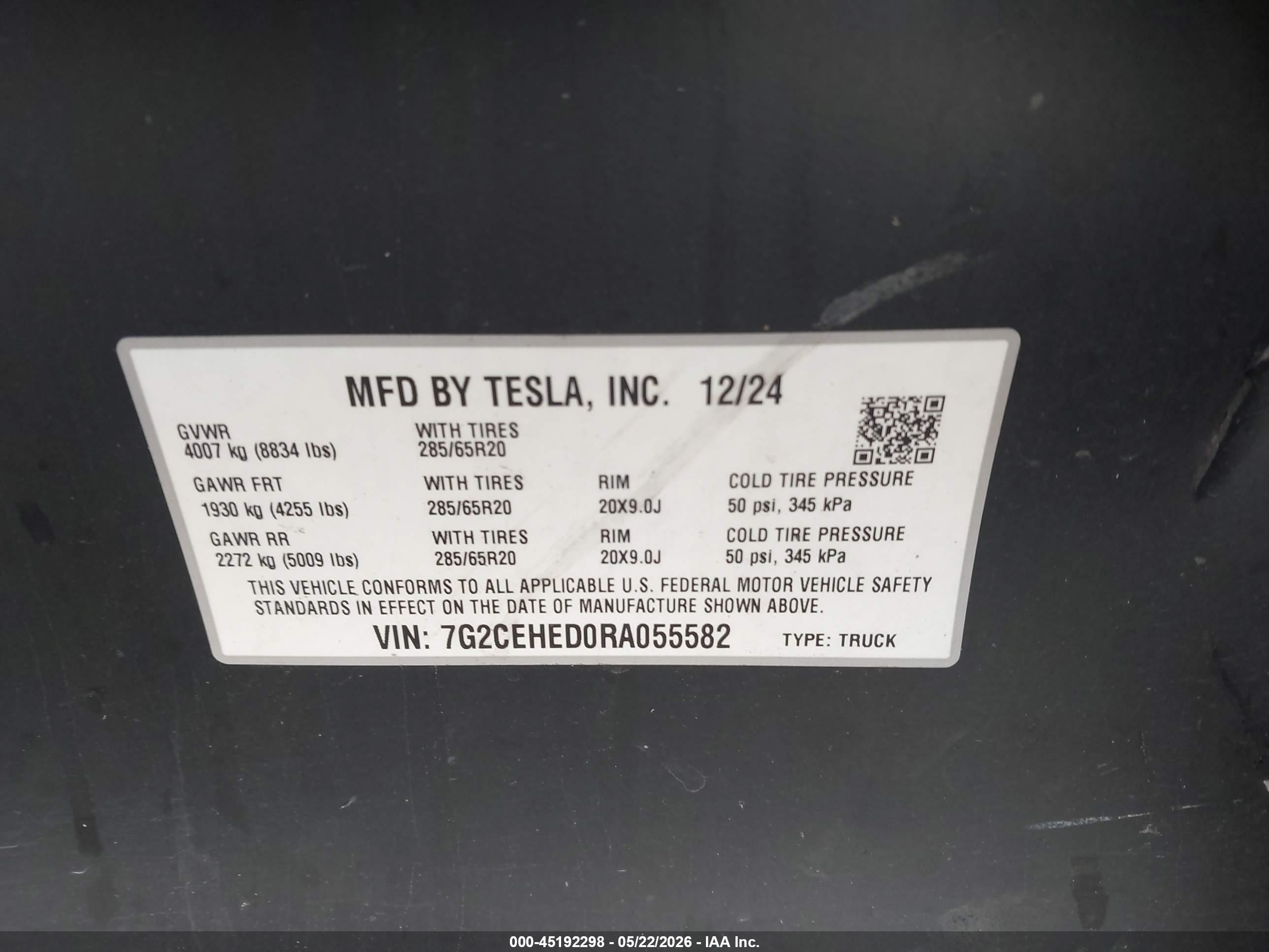 2024 Tesla Cybertruck VIN 7G2CEHED0RA055582 IAAI salvage auction — Side, Rebuildable (Florida), sold $27,900 on 2026-08-13 (photo 9)
